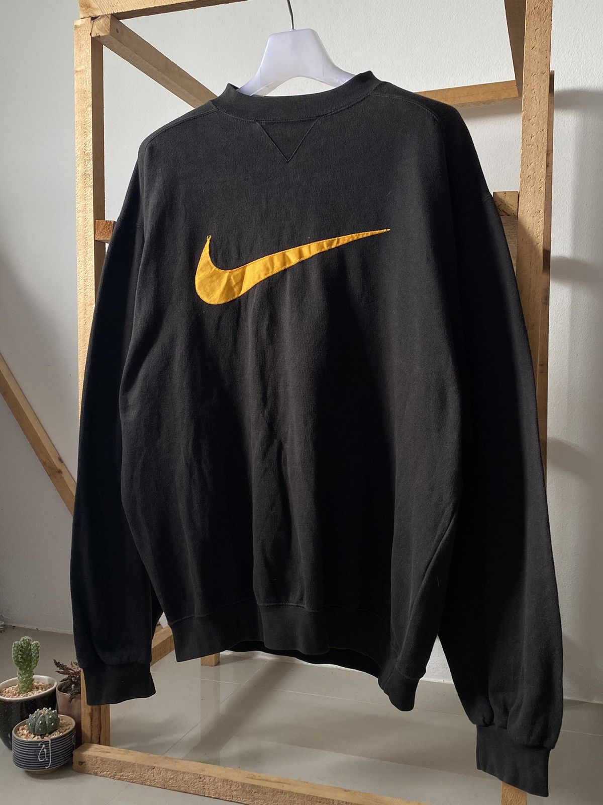 Nike × Vintage Rare Vintage 90’s Nike Big Swoosh Sweatshirt Size US M / EU 48-50 / 2 - 1 Thumbnail