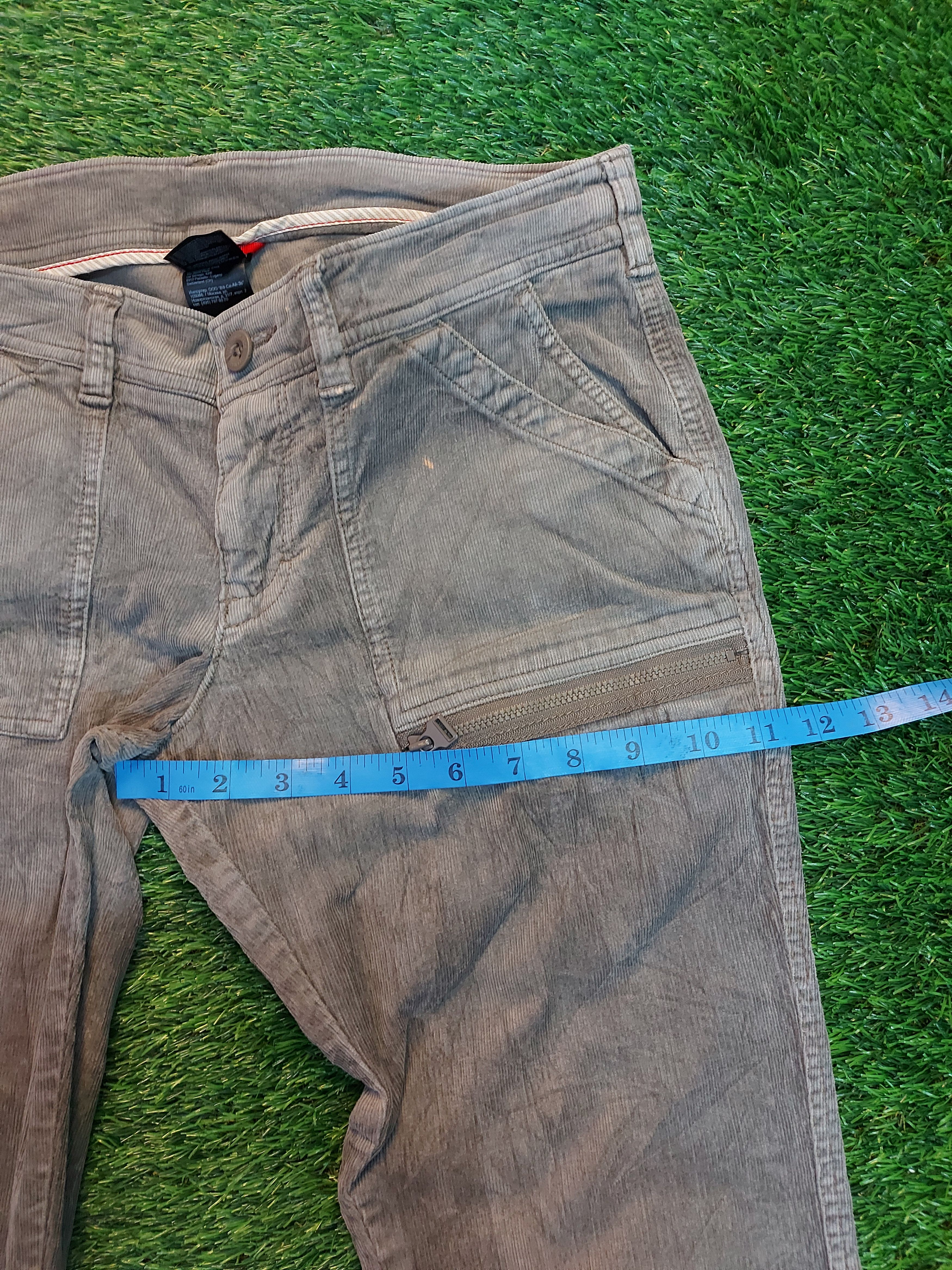 The North Face (J236) TNF - corduroy pant Size US 31 - 6 Thumbnail