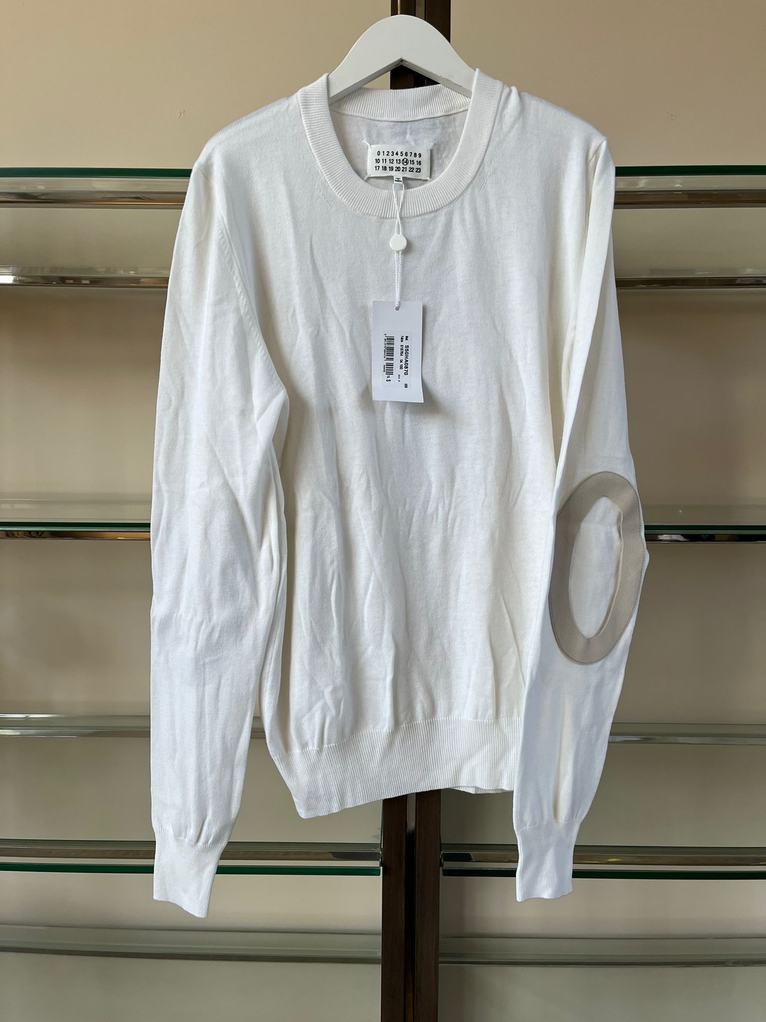 Maison Margiela Wool Elbow Patch Crewneck Sweater in White Size US S / EU 44-46 / 1 - 2 Thumbnail