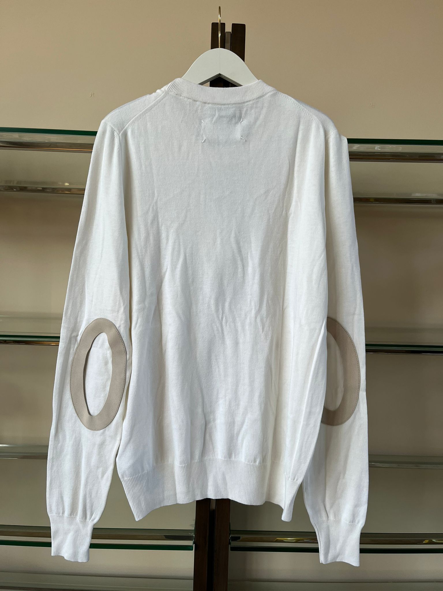 Maison Margiela Wool Elbow Patch Crewneck Sweater in White Size US S / EU 44-46 / 1 - 15 Thumbnail