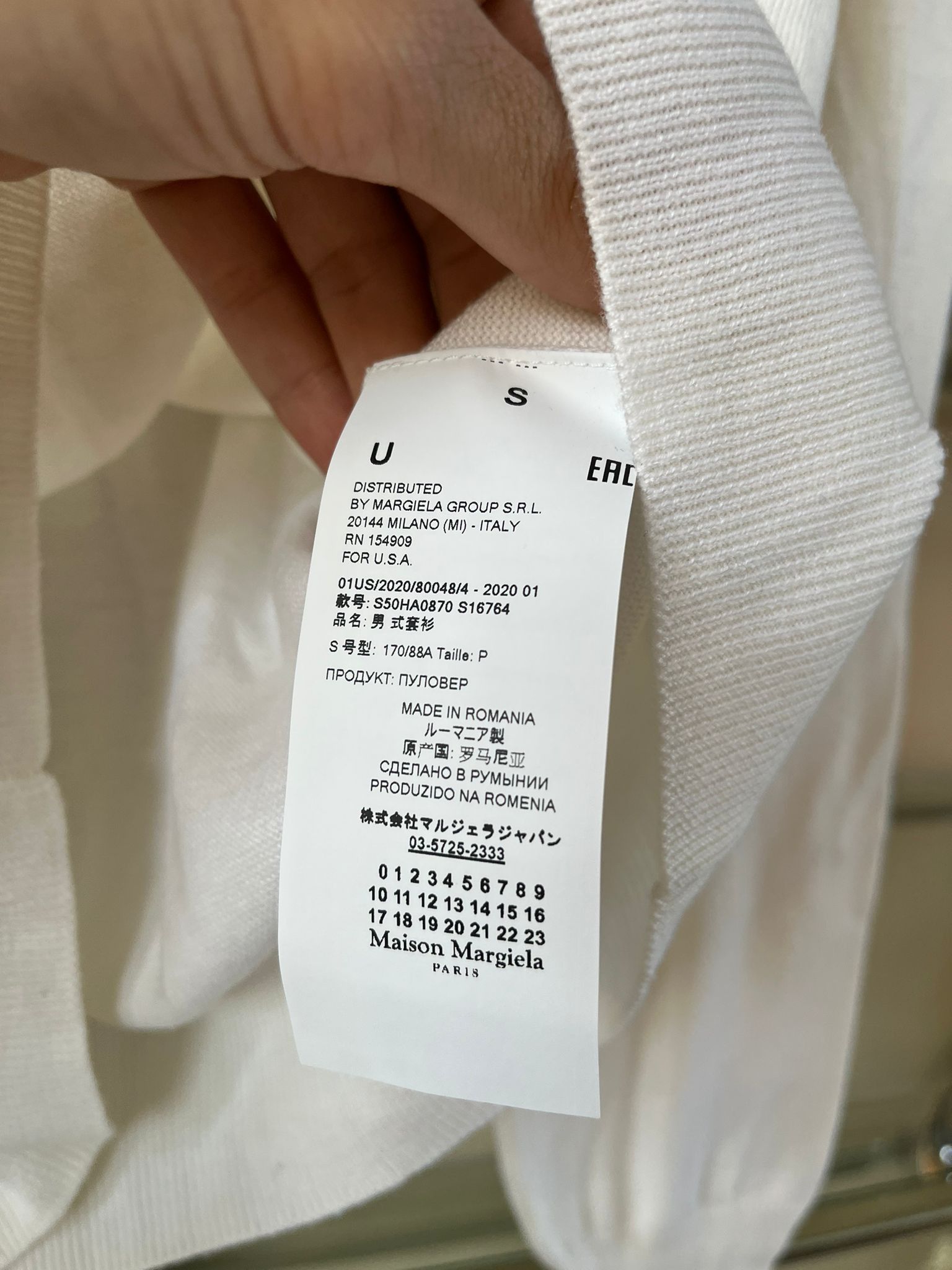 Maison Margiela Wool Elbow Patch Crewneck Sweater in White Size US S / EU 44-46 / 1 - 10 Thumbnail