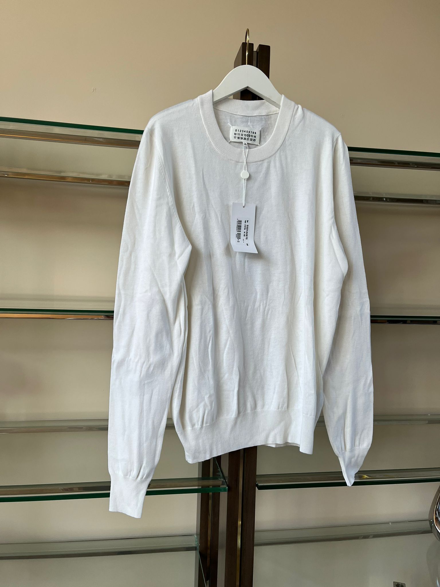 Maison Margiela Wool Elbow Patch Crewneck Sweater in White Size US S / EU 44-46 / 1 - 8 Thumbnail
