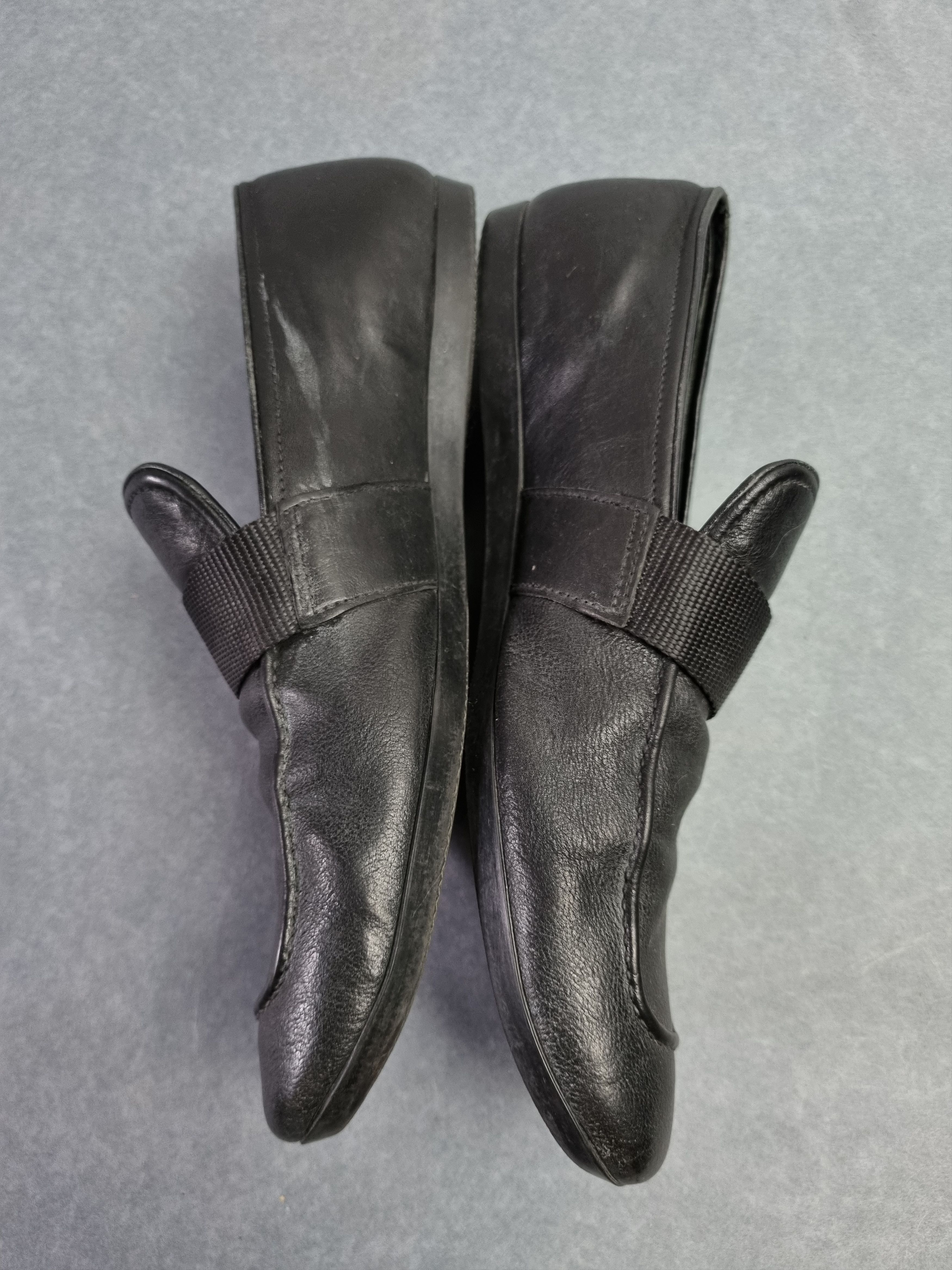 Leather × Prada Prada Leather Shoes Size US 7 / EU 40 - 7 Thumbnail