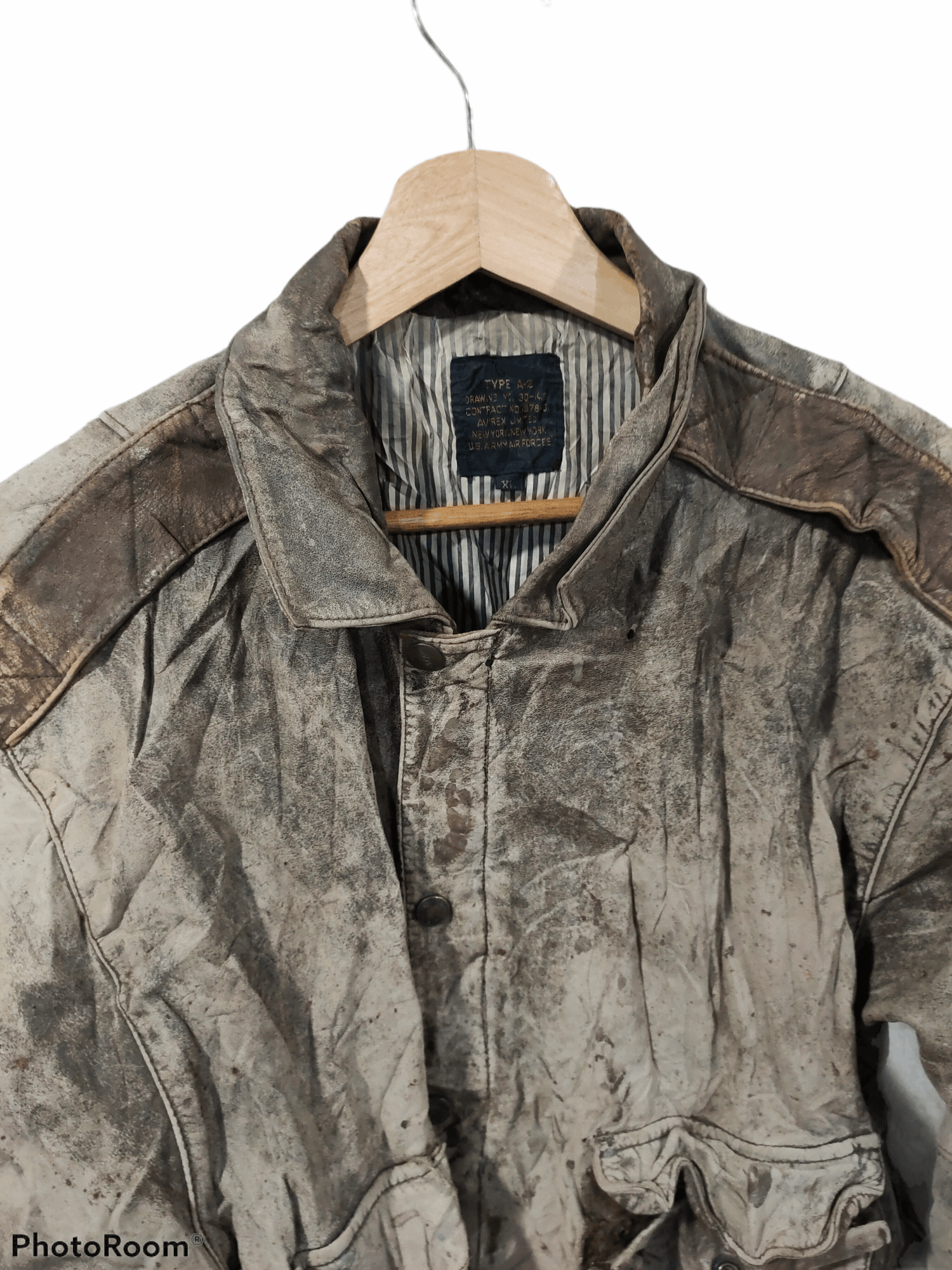 Vintage flight jacket leather avirex type 2 distressed