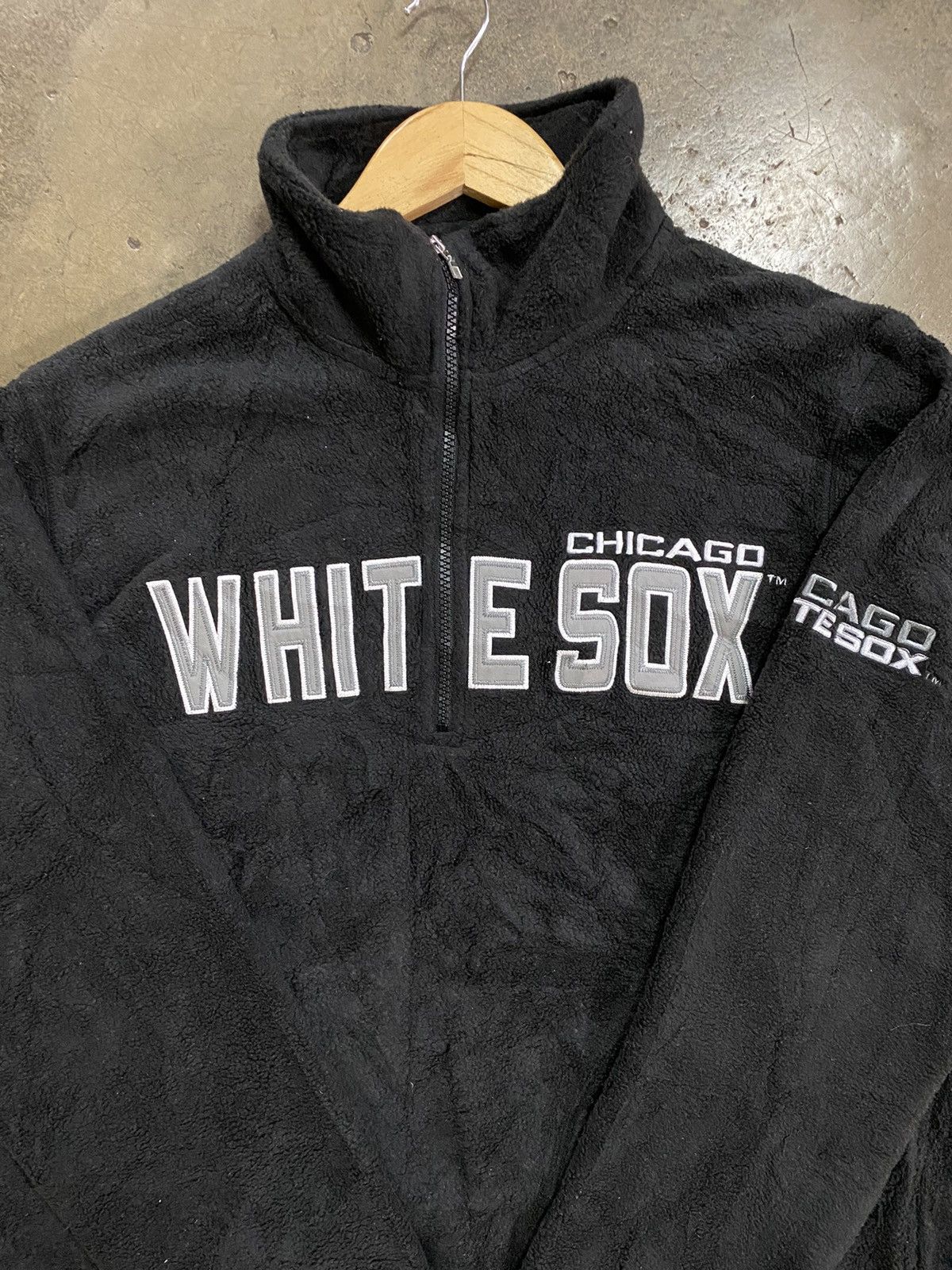 Uniqlo Uniqlo X Chicago White Sox MLB Fleece Sweatshirt Size US XL / EU 56 / 4 - 2 Thumbnail