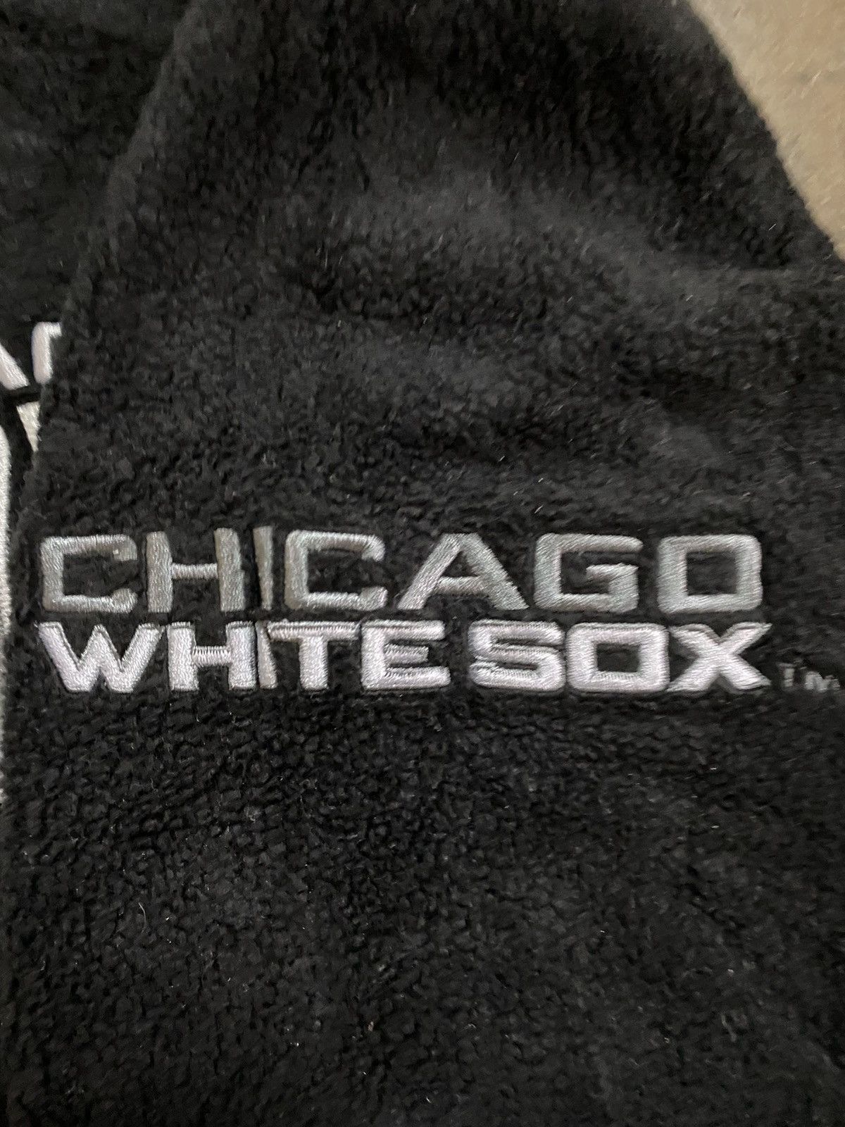 Uniqlo Uniqlo X Chicago White Sox MLB Fleece Sweatshirt Size US XL / EU 56 / 4 - 4 Thumbnail