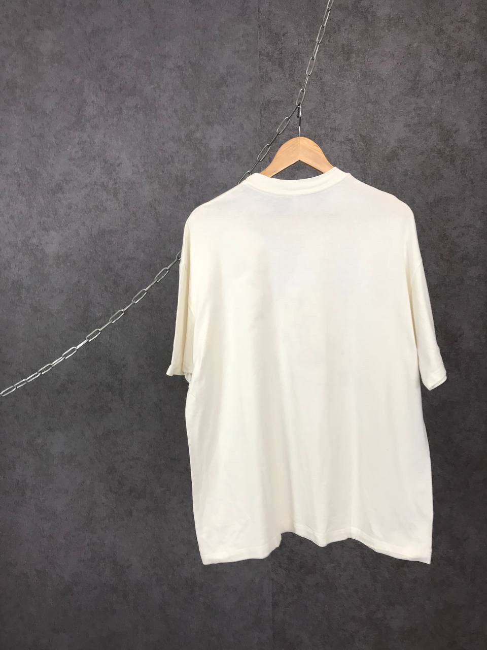 Hanes Art vintage Hanes tee Size US XL / EU 56 / 4 - 6 Thumbnail