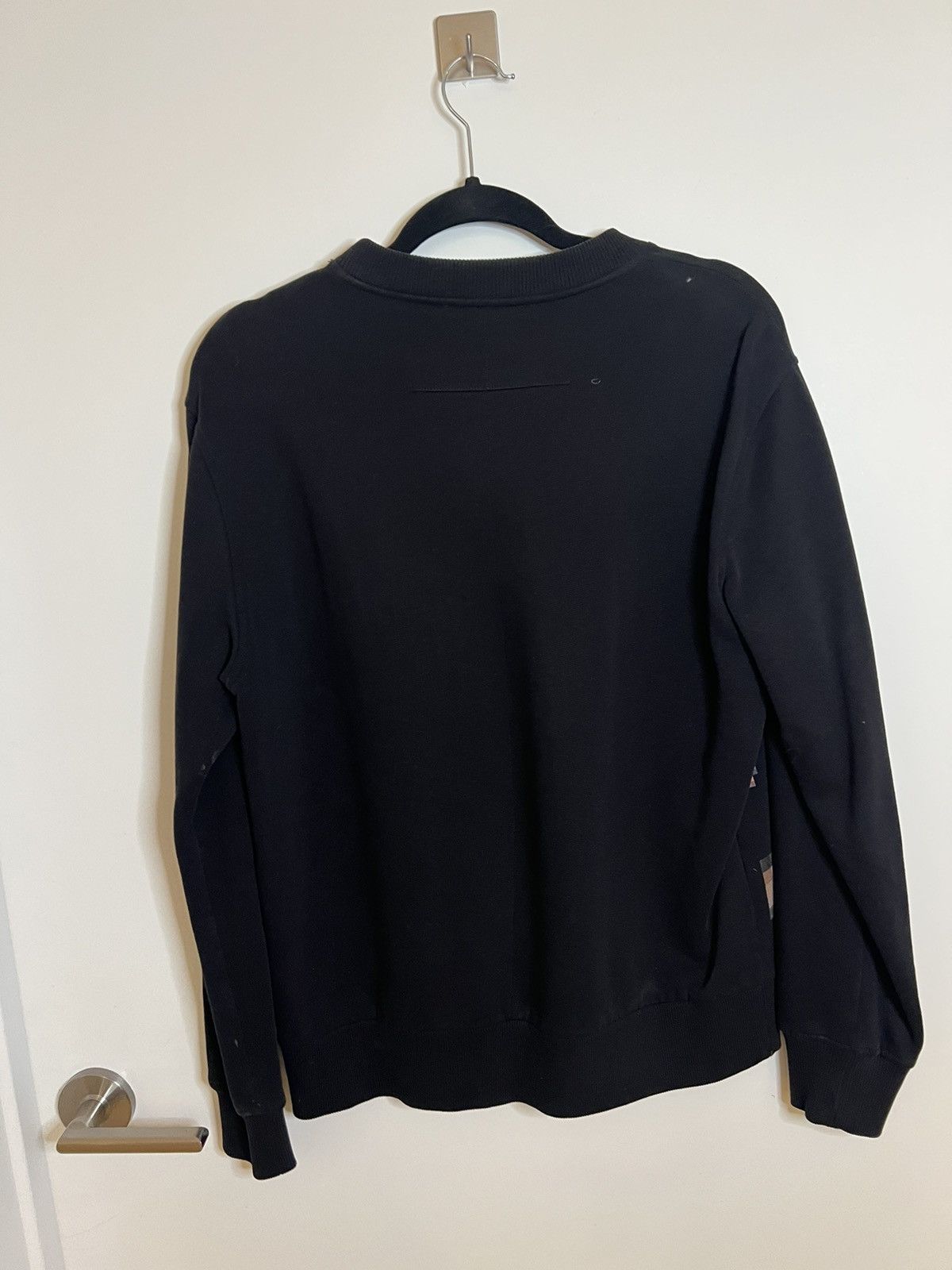 【Givenchy】SWEATSHIRT◆BMJ0LA3YPQ Black hooded sweatshirt with logo Givenchy $561.60 USD