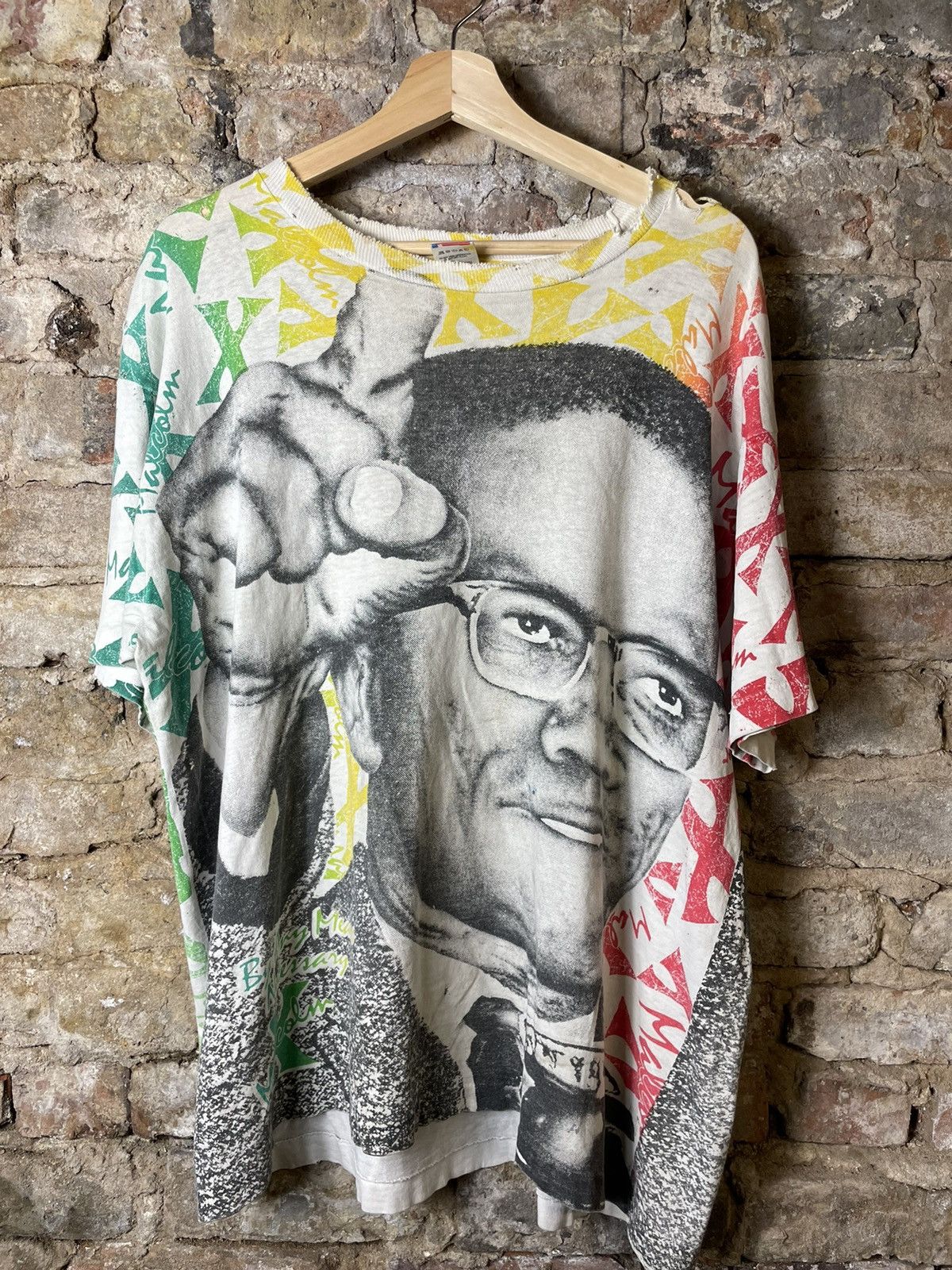 Vintage Vintage 90s Malcom X All over print Tee - XL Size US XL / EU 56 / 4 - 5 Thumbnail