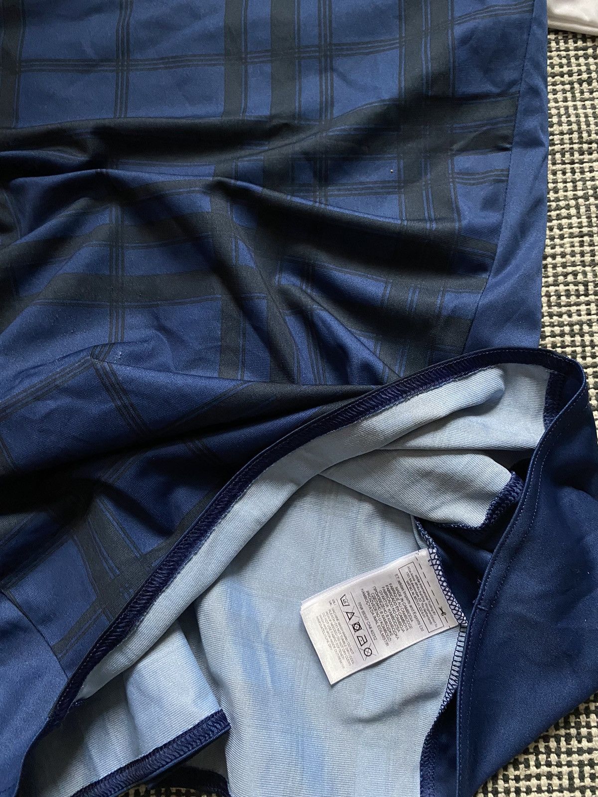 Adidas × Vintage Vintage adidas soccer jersey Scotland Size US M / EU 48-50 / 2 - 3 Thumbnail