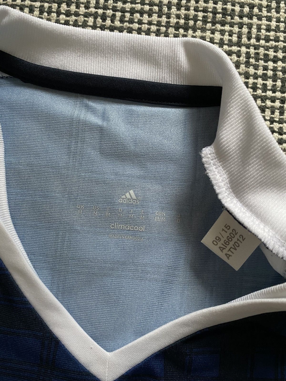 Adidas × Vintage Vintage adidas soccer jersey Scotland Size US M / EU 48-50 / 2 - 5 Thumbnail