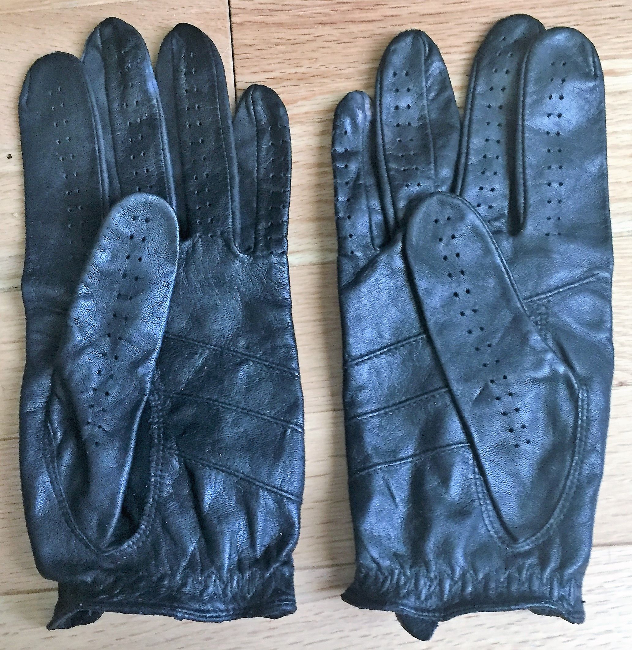 Bmw BMW DRIVING GLOVES BUY THE GLOVES NOW! Grailed