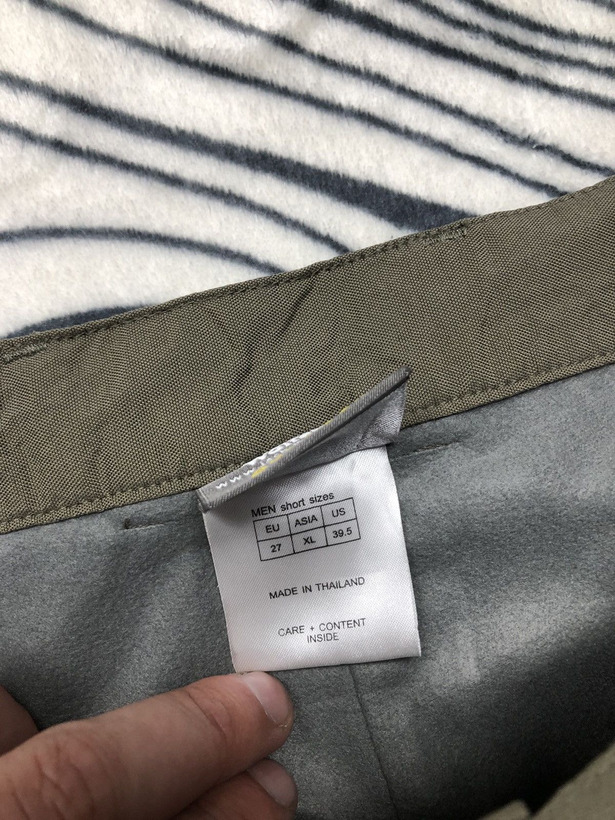 Jack Wolfskin Jack Wolfskin Vintage Mens Cargo Pants Size US 36 / EU 52 - 5 Thumbnail