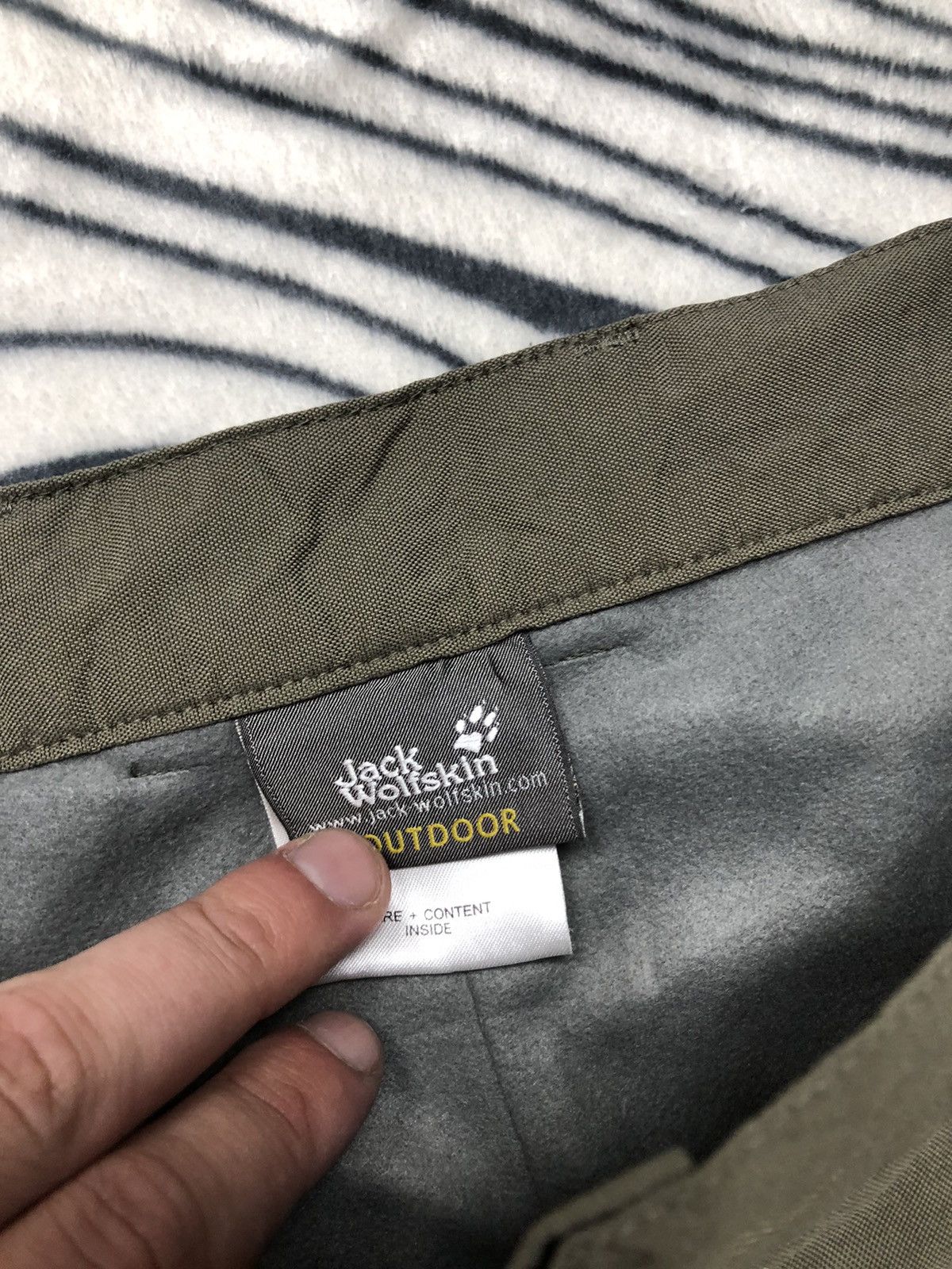 Jack Wolfskin Jack Wolfskin Vintage Mens Cargo Pants Size US 36 / EU 52 - 4 Thumbnail