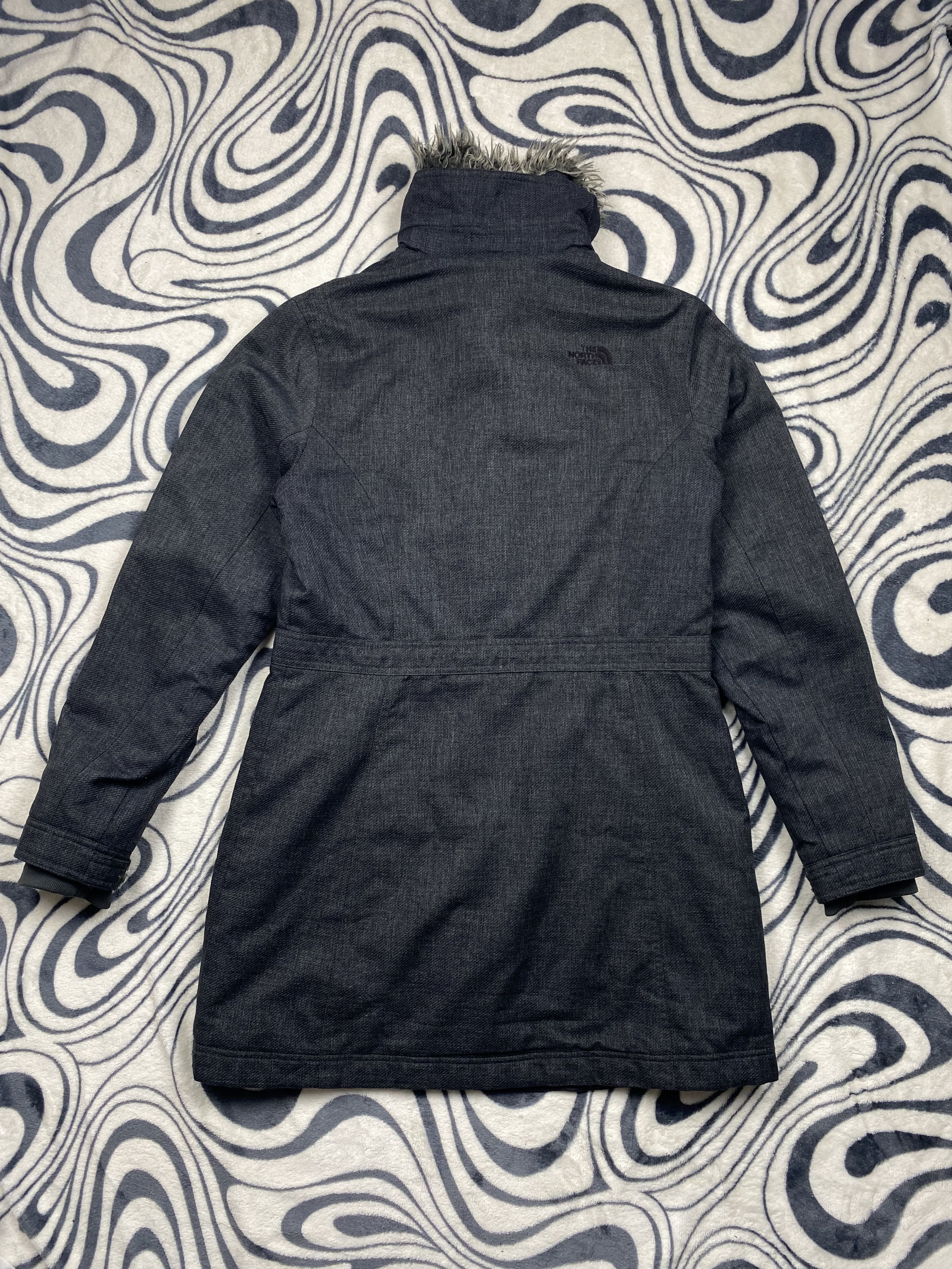 The North Face The North Face Womens Winter Jacket Fur Collar Primaloft TNF Size M / US 6-8 / IT 42-44 - 7 Thumbnail