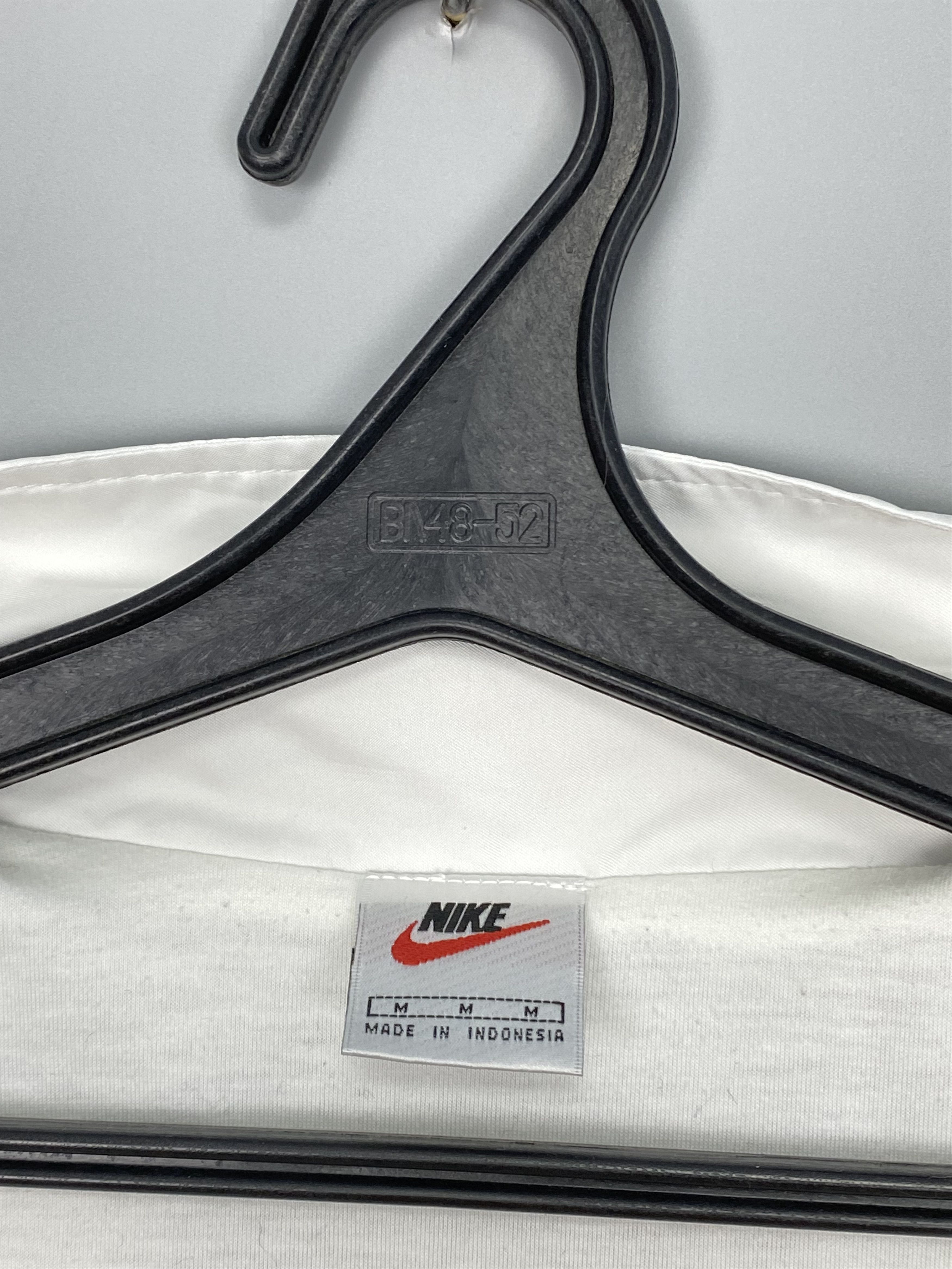 Nike Vintage 90s Nike Court White Vest Size US M / EU 48-50 / 2 - 8 Thumbnail