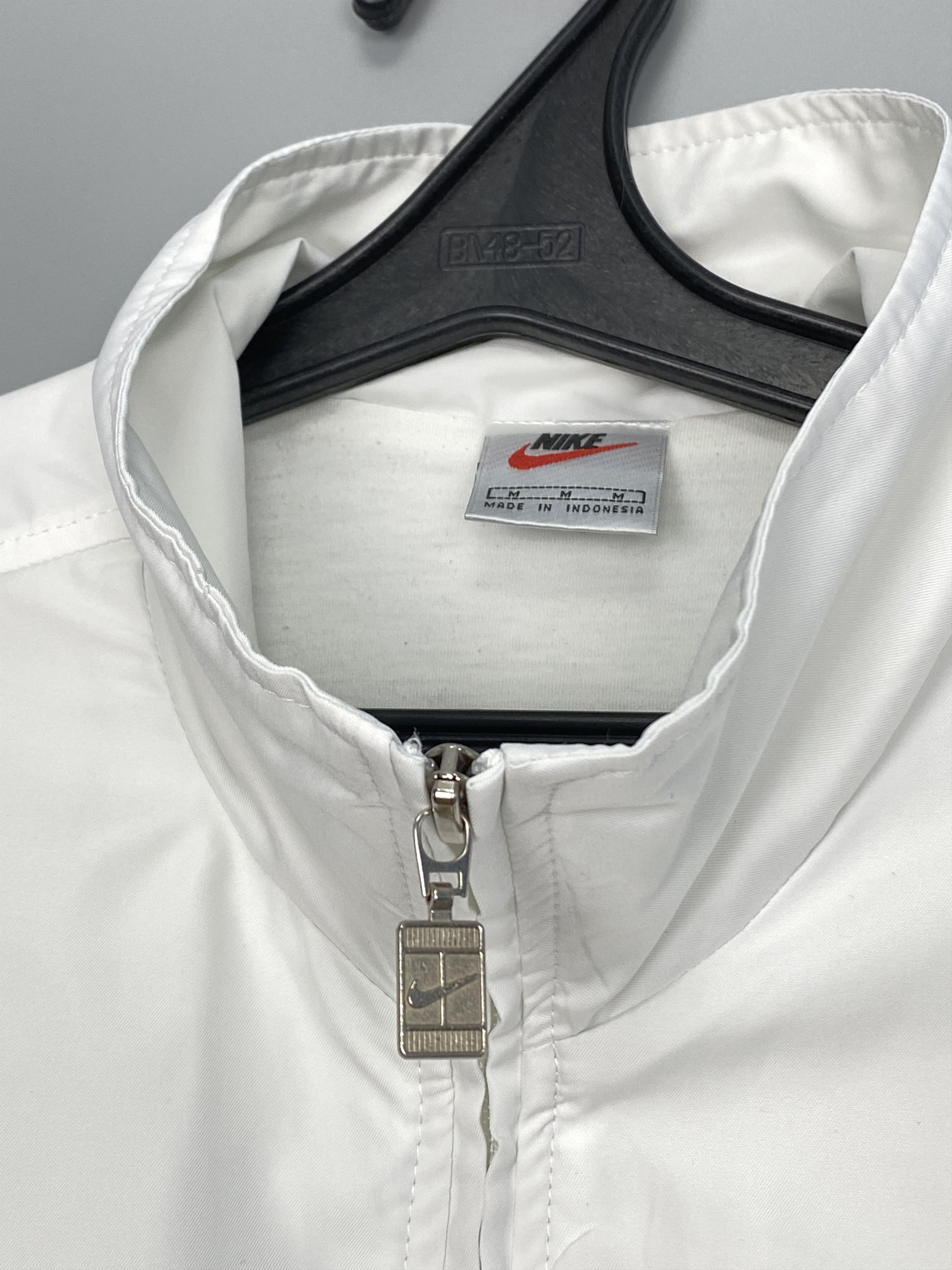Nike Vintage 90s Nike Court White Vest Size US M / EU 48-50 / 2 - 4 Thumbnail