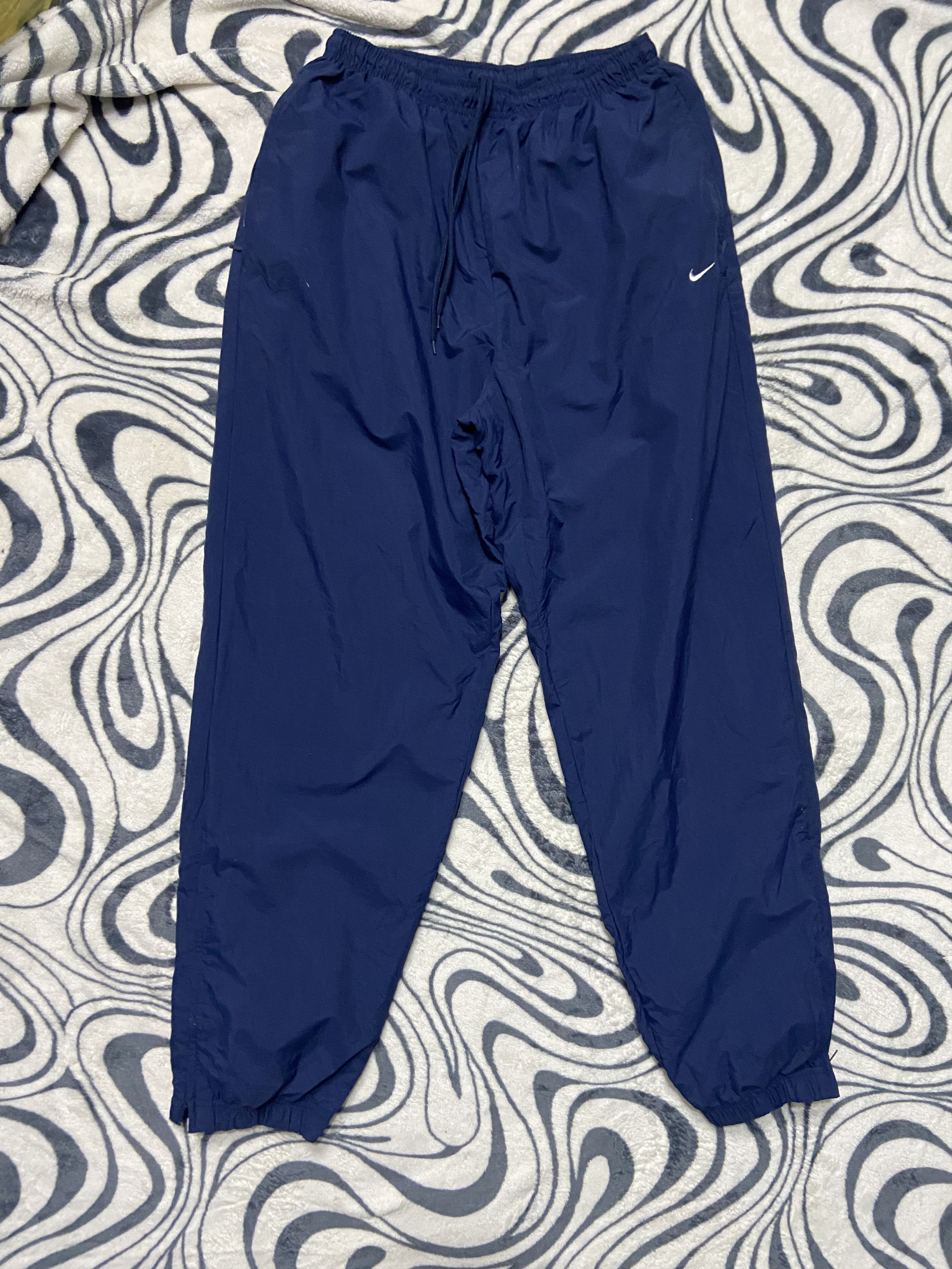 Nike Vintage Nike Mens Nylon Pants Y2K Size US 34 / EU 50 - 1 Thumbnail