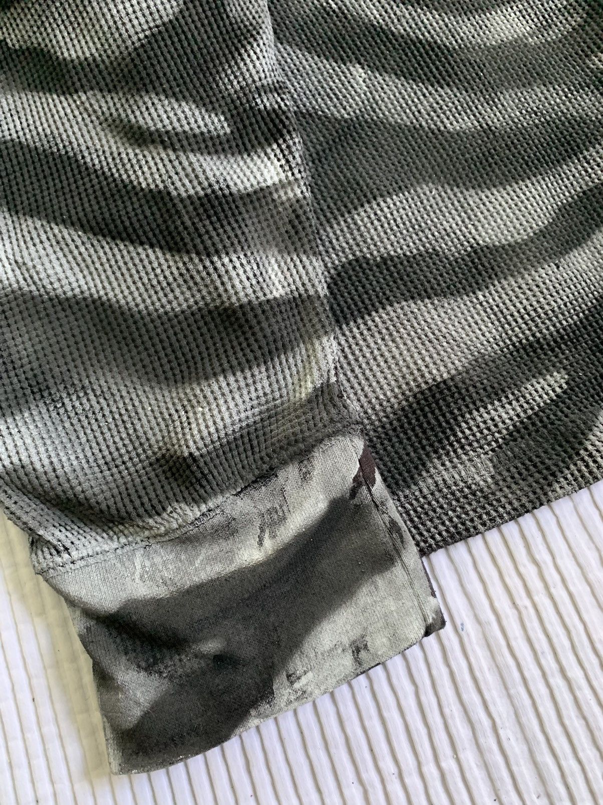 Handmade Tigerstripe Hand Camo Painted Black Thermal Size US XL / EU 56 / 4 - 6 Thumbnail