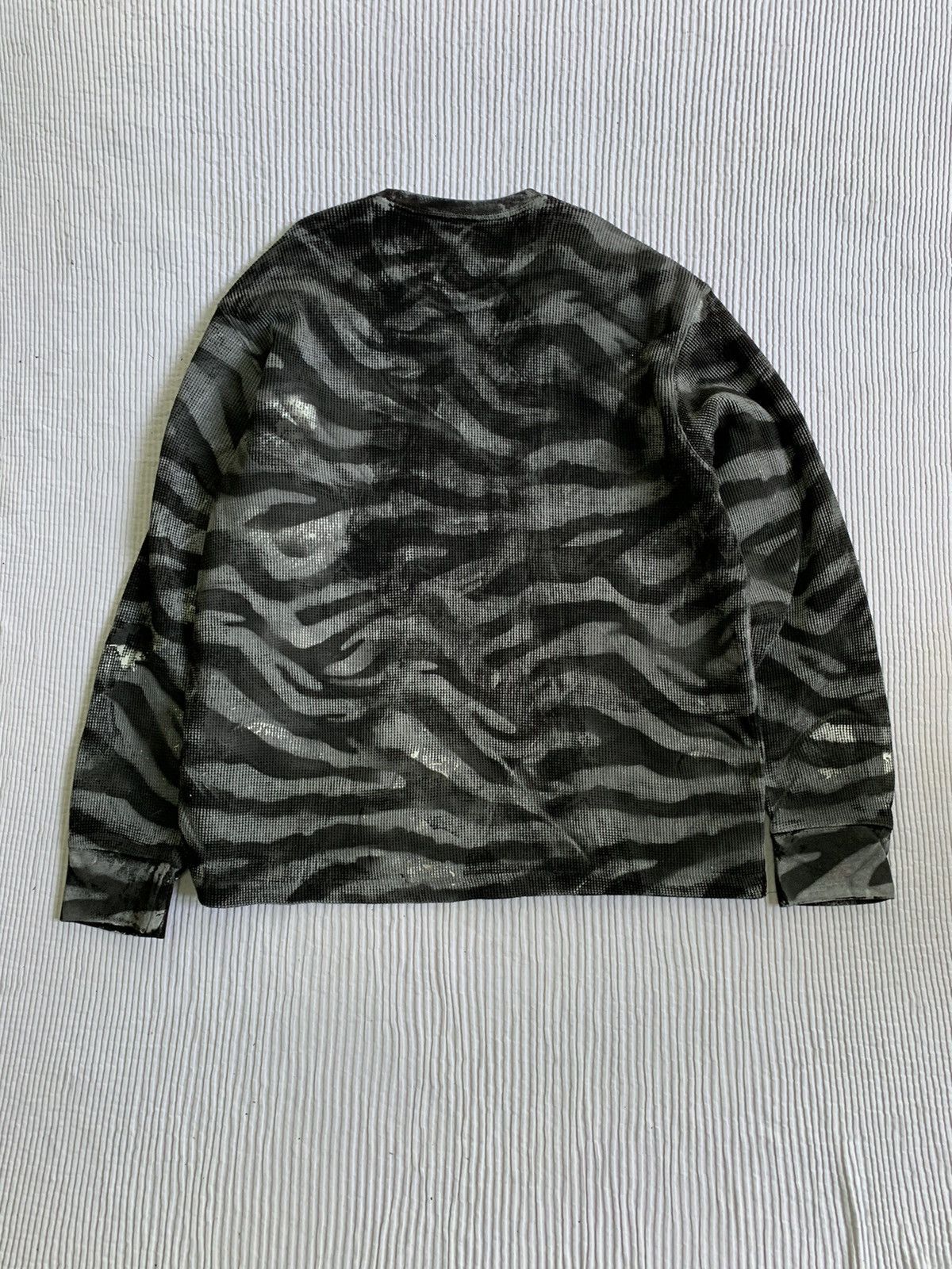 Handmade Tigerstripe Hand Camo Painted Black Thermal Size US XL / EU 56 / 4 - 15 Thumbnail