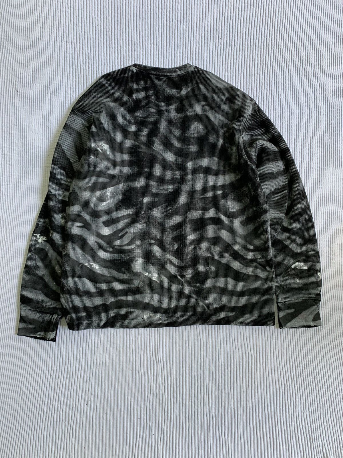 Handmade Tigerstripe Hand Camo Painted Black Thermal Size US XL / EU 56 / 4 - 8 Thumbnail