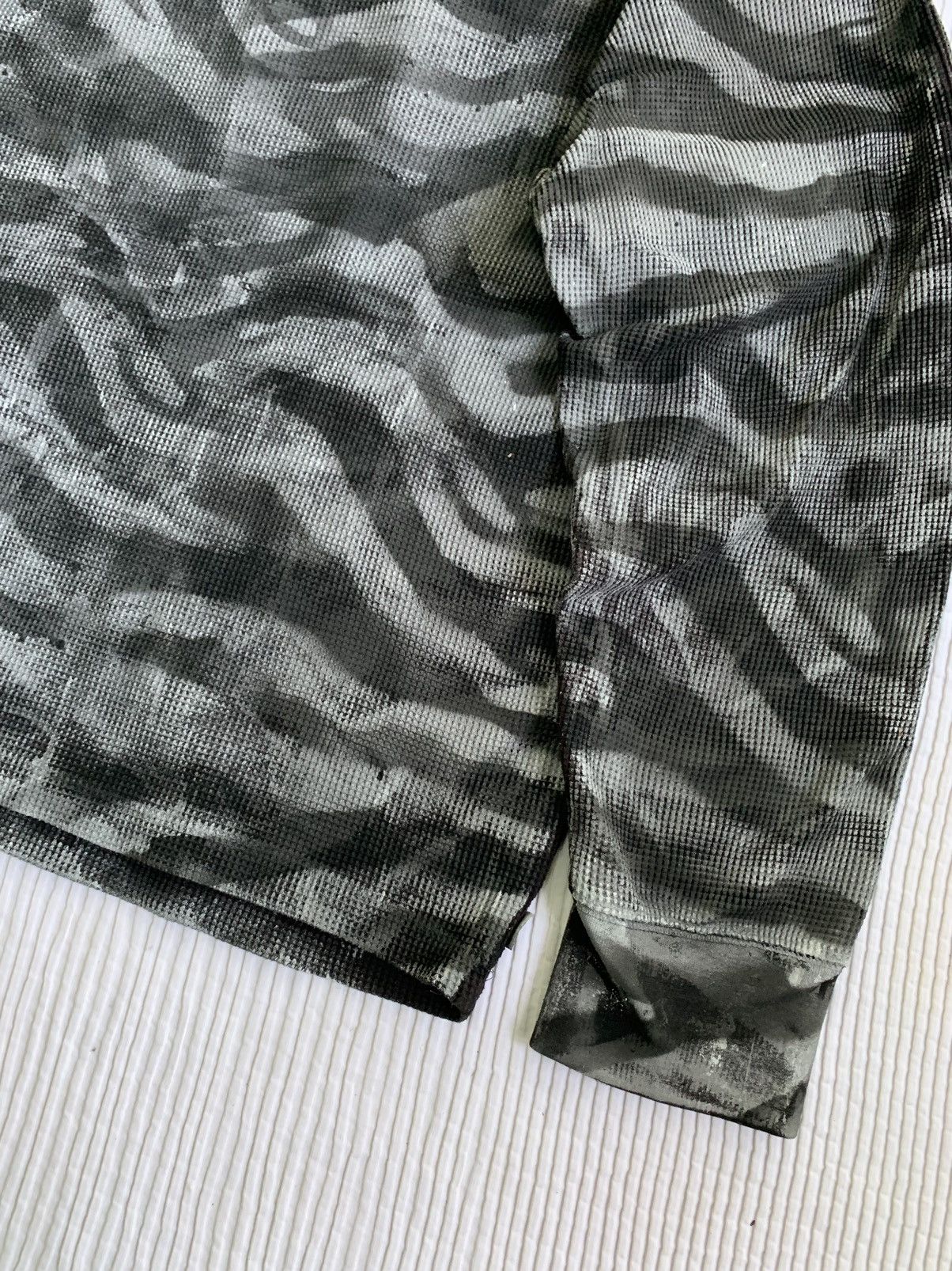 Handmade Tigerstripe Hand Camo Painted Black Thermal Size US XL / EU 56 / 4 - 3 Thumbnail