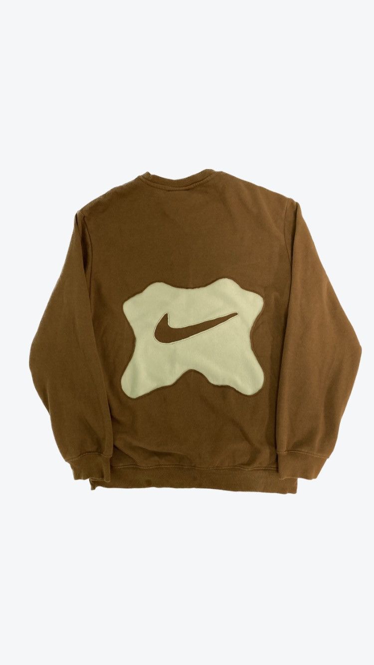 Nike nike vintage sweatshirt brown beige center logo custom made Size US L / EU 52-54 / 3 - 1 Preview