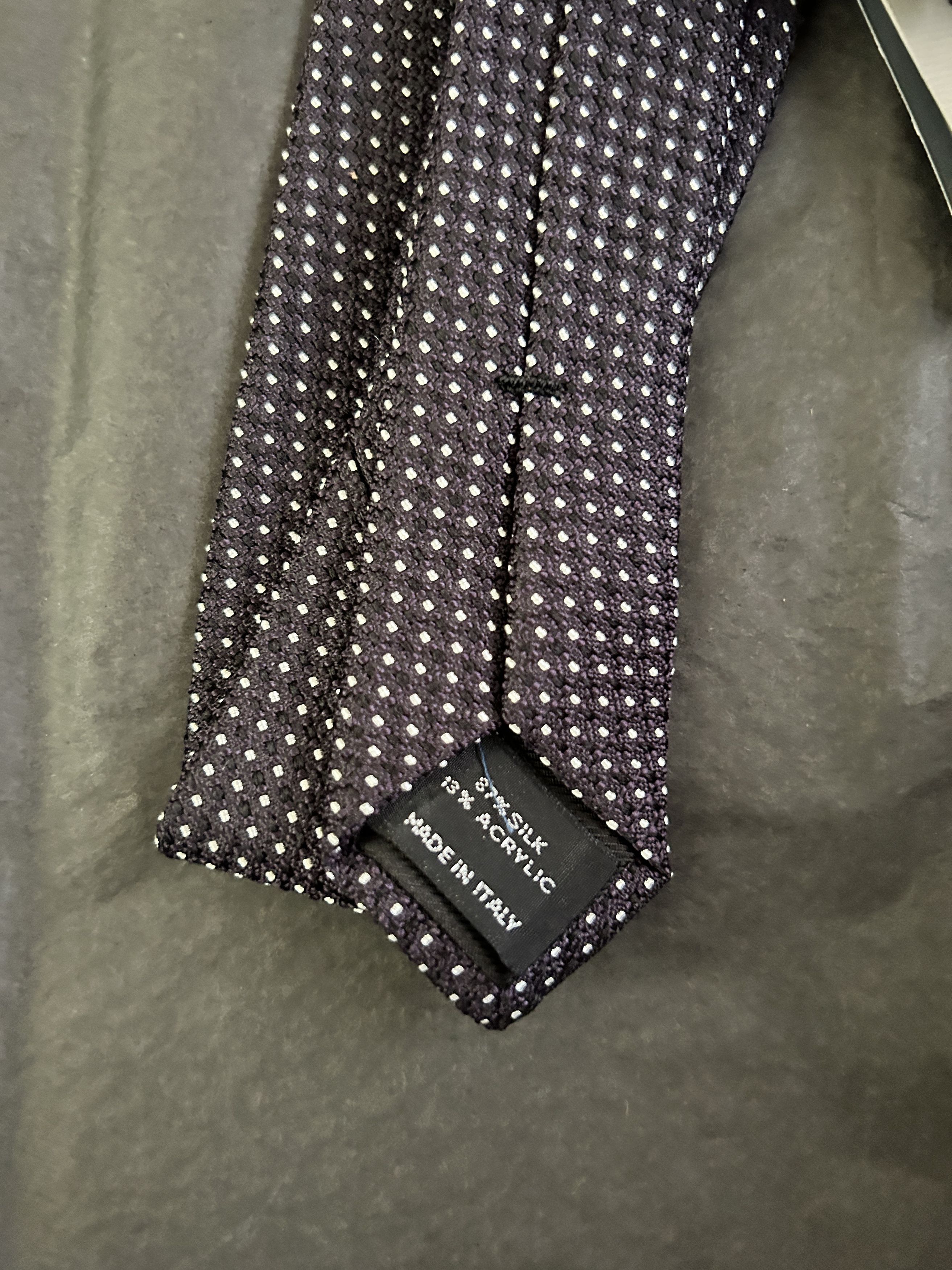 Tom Ford polka dot tie purple silk Size ONE SIZE - 3 Thumbnail