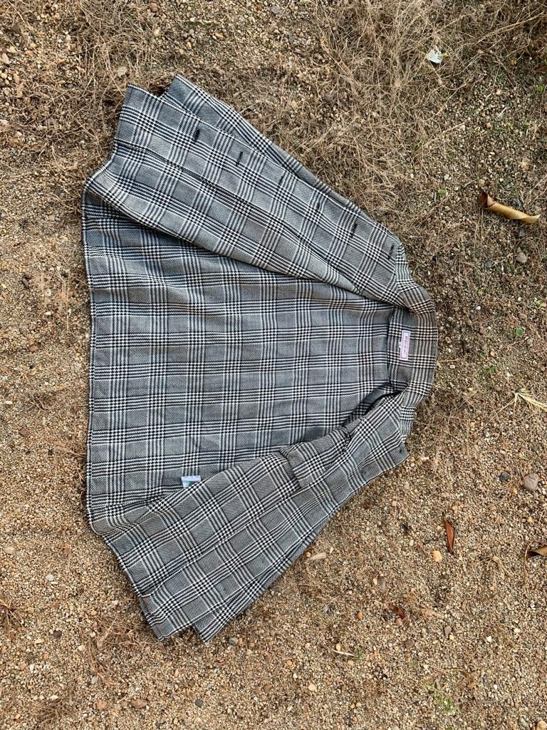 Yves Saint Laurent 🔥Yves Saint Laurent Button up Jacket (women) Size M / US 6-8 / IT 42-44 - 7 Thumbnail