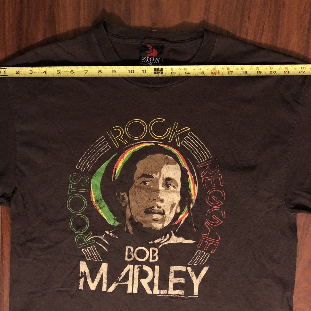 Bob Marley × Vintage × Zion Rootswear Bob Marley Zion roots wear Tee shirt Size US XL / EU 56 / 4 - 4 Thumbnail