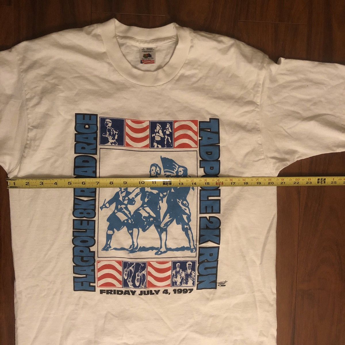 Fruit Of The Loom × Vintage Vintage 1997 Fruit of the loom Flagpole racing t shirt L Size US L / EU 52-54 / 3 - 4 Thumbnail