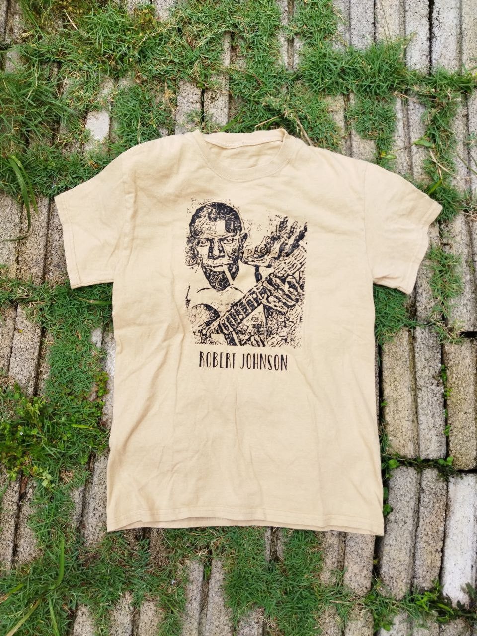 Band Tees Vintage Robert Johnson Tees Size US S / EU 44-46 / 1 - 1 Thumbnail