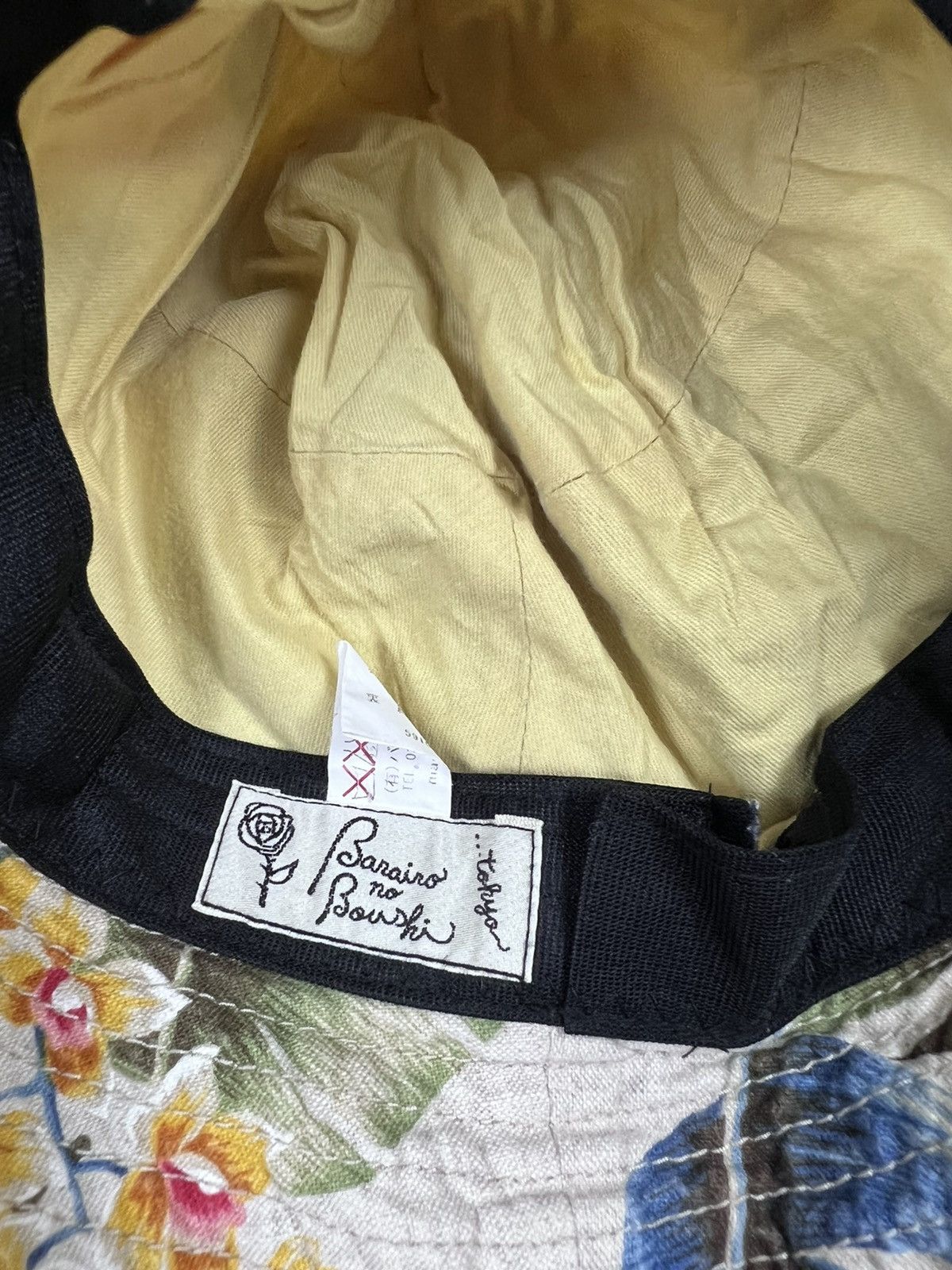 Japanese Brand Baraino Boushi Tokyo Floral Bucket Hat Size ONE SIZE - 5 Thumbnail