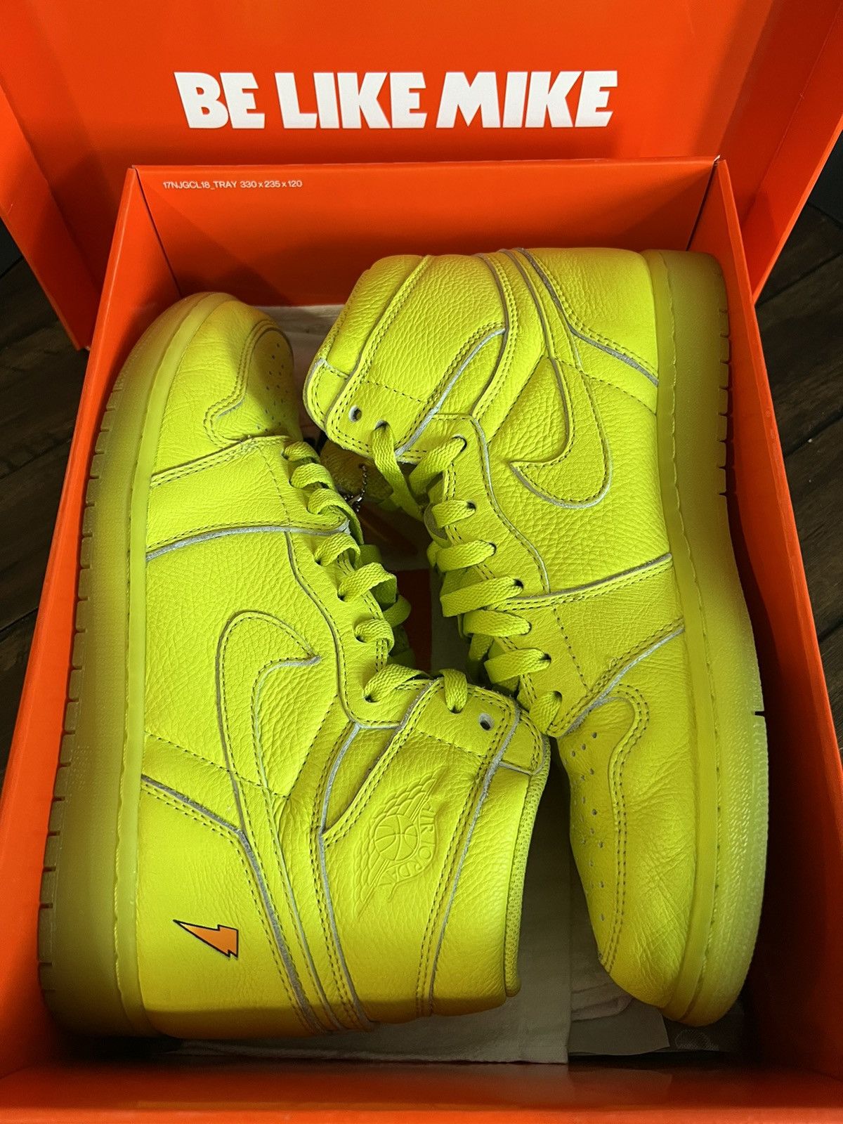 Air Jordan Retro High OG Cyber Gatorade Pack Lime (2017)