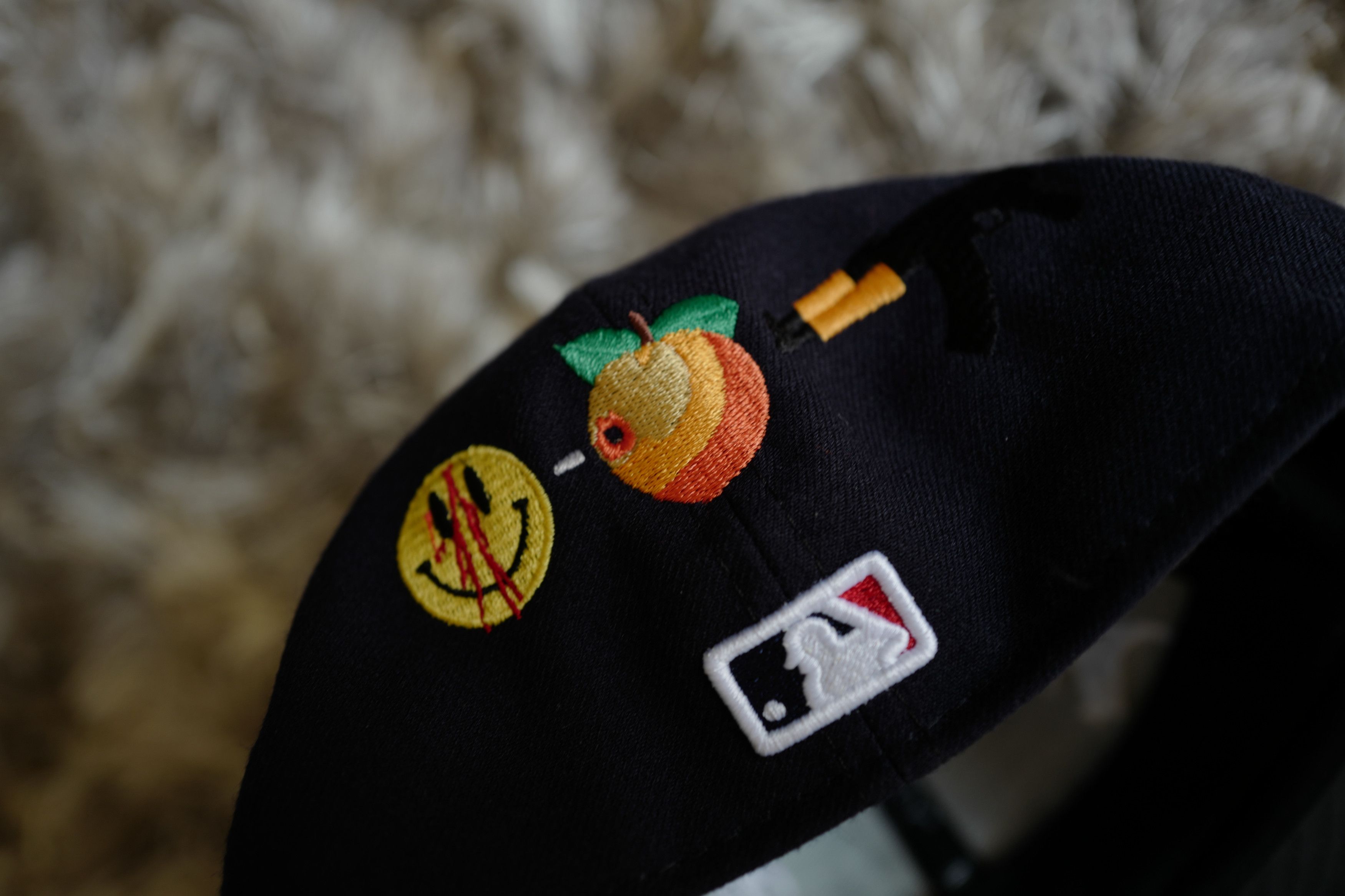 AWGE VLONE x New Era - Atlanta "Die Alone" Hat (Size 7) Size ONE SIZE - 5 Thumbnail