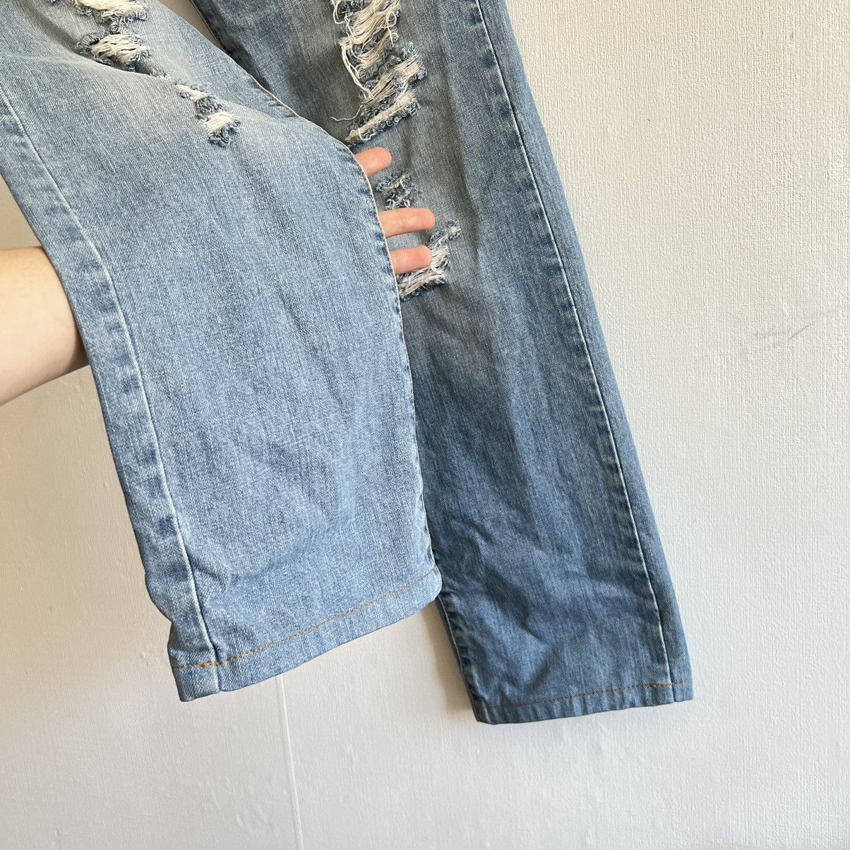 Just Cavalli Vintage Just Cavalli Distressed Jeans Size US 32 / EU 48 - 7 Thumbnail