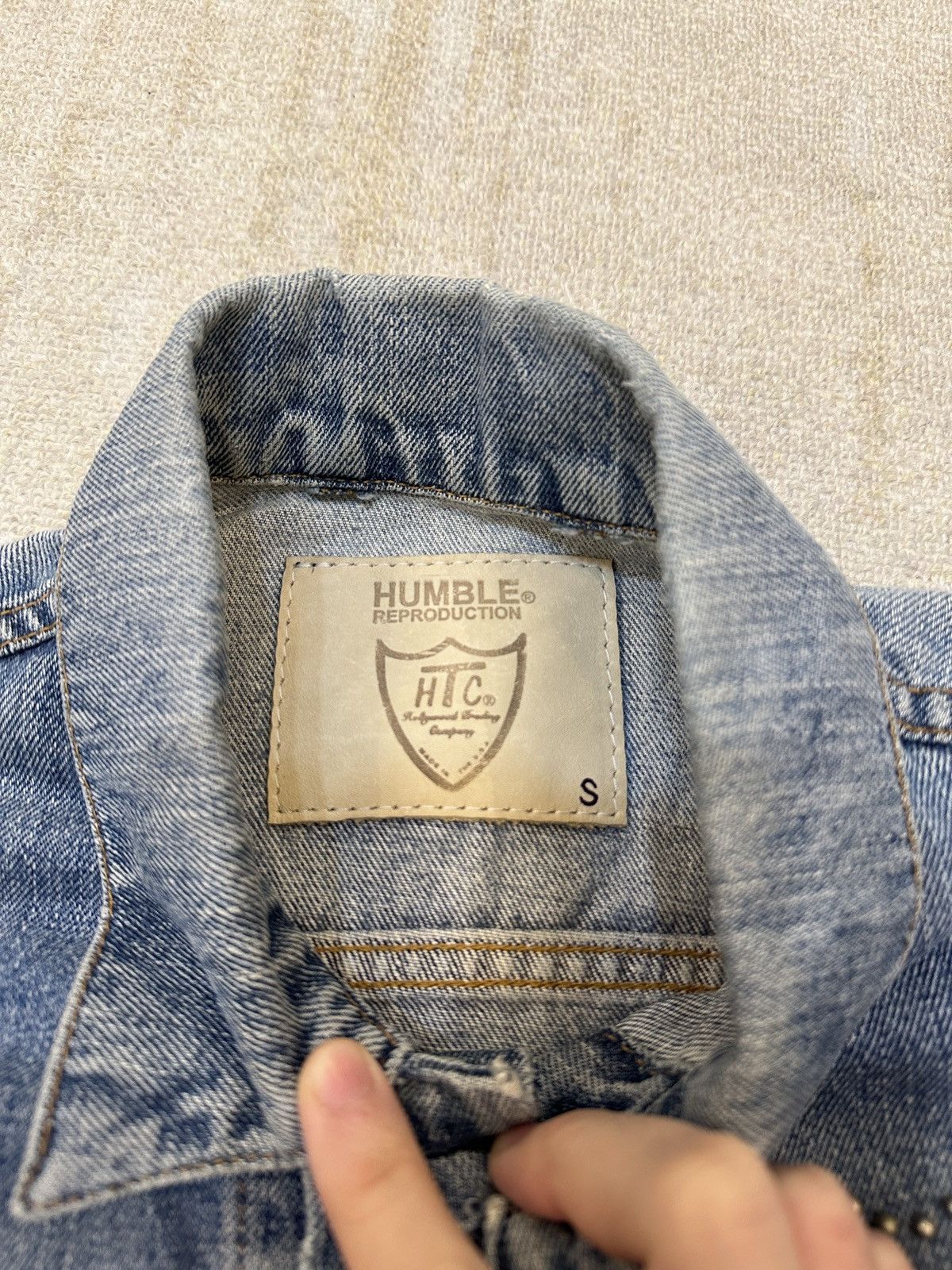 Hollywood Trading Company HTC IrregulaR HUMBLE Gemstone Studded Vintage Levi’s Jacket Size US S / EU 44-46 / 1 - 8 Thumbnail