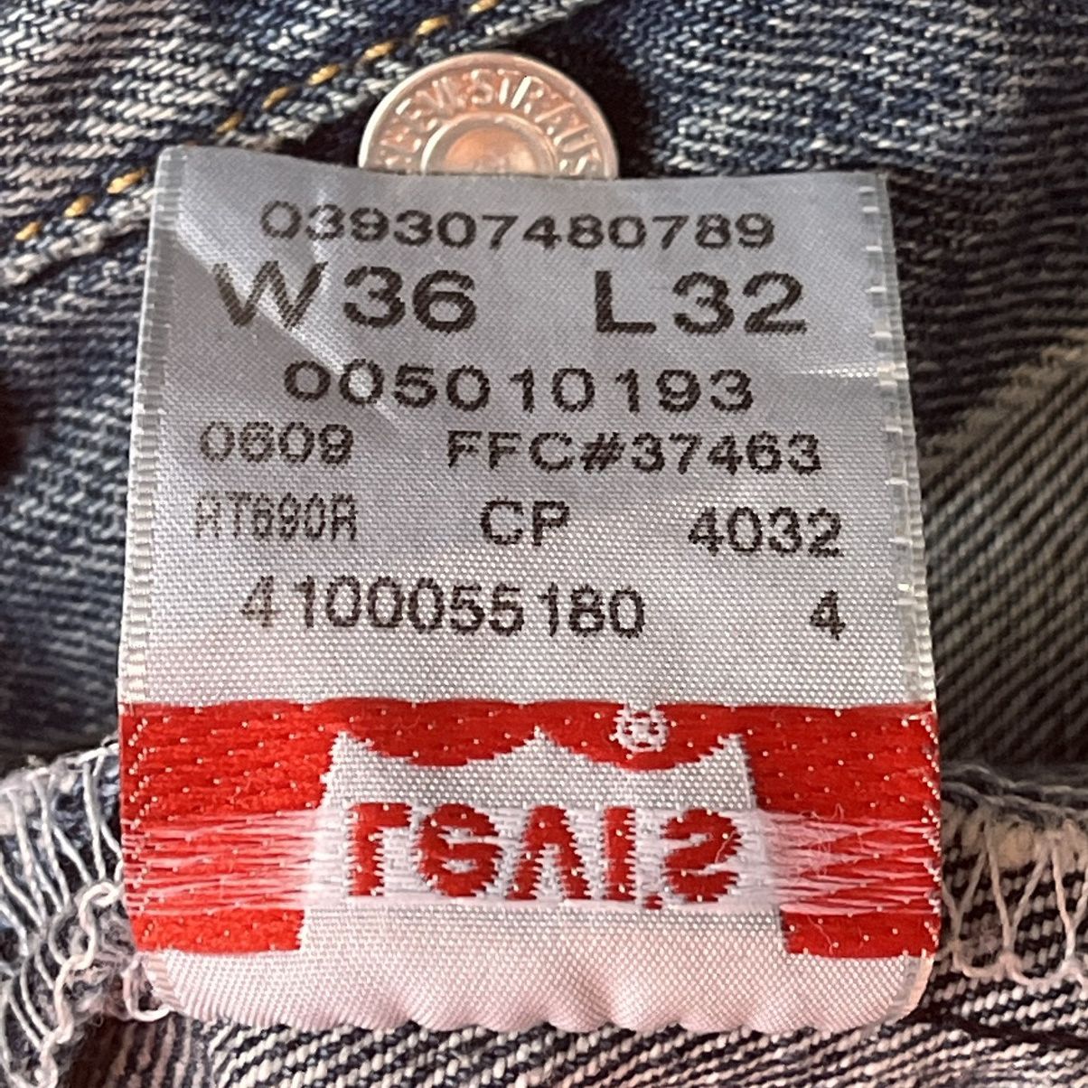 Levi's Levis 501 Straight Cut Button Fly Original Denim Jeans Size US 36 / EU 52 - 7 Thumbnail