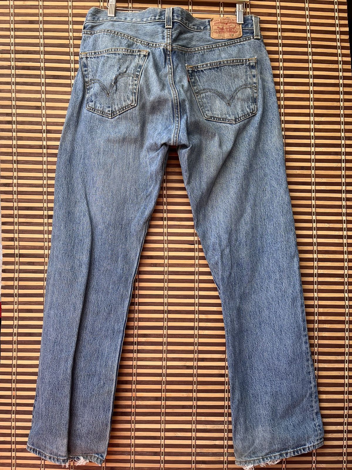 Levi's Levis 501 Straight Cut Button Fly Original Denim Jeans Size US 36 / EU 52 - 2 Thumbnail