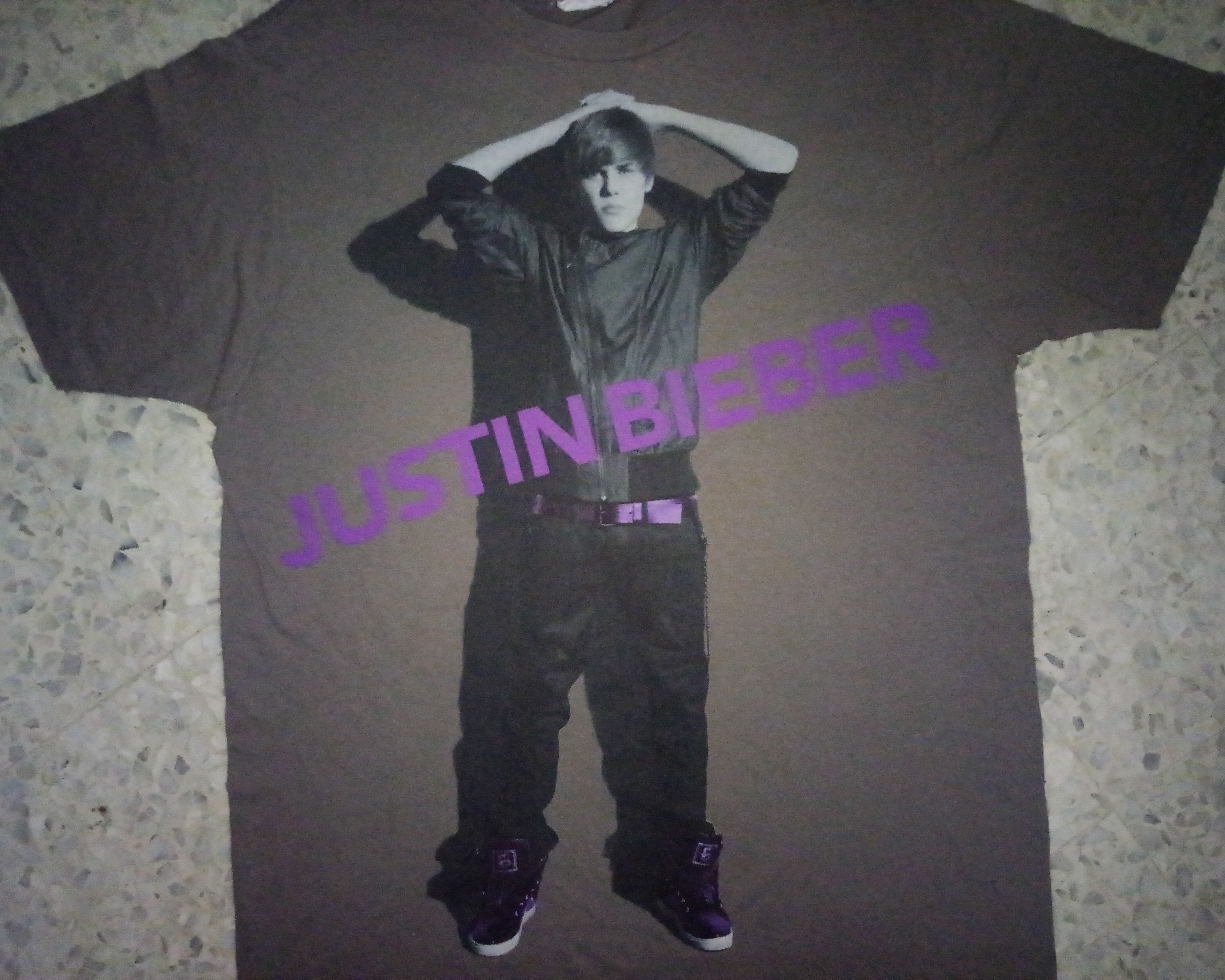 Justin Bieber Justin Bieber tshirt pop singer Size US M / EU 48-50 / 2 - 1 Thumbnail