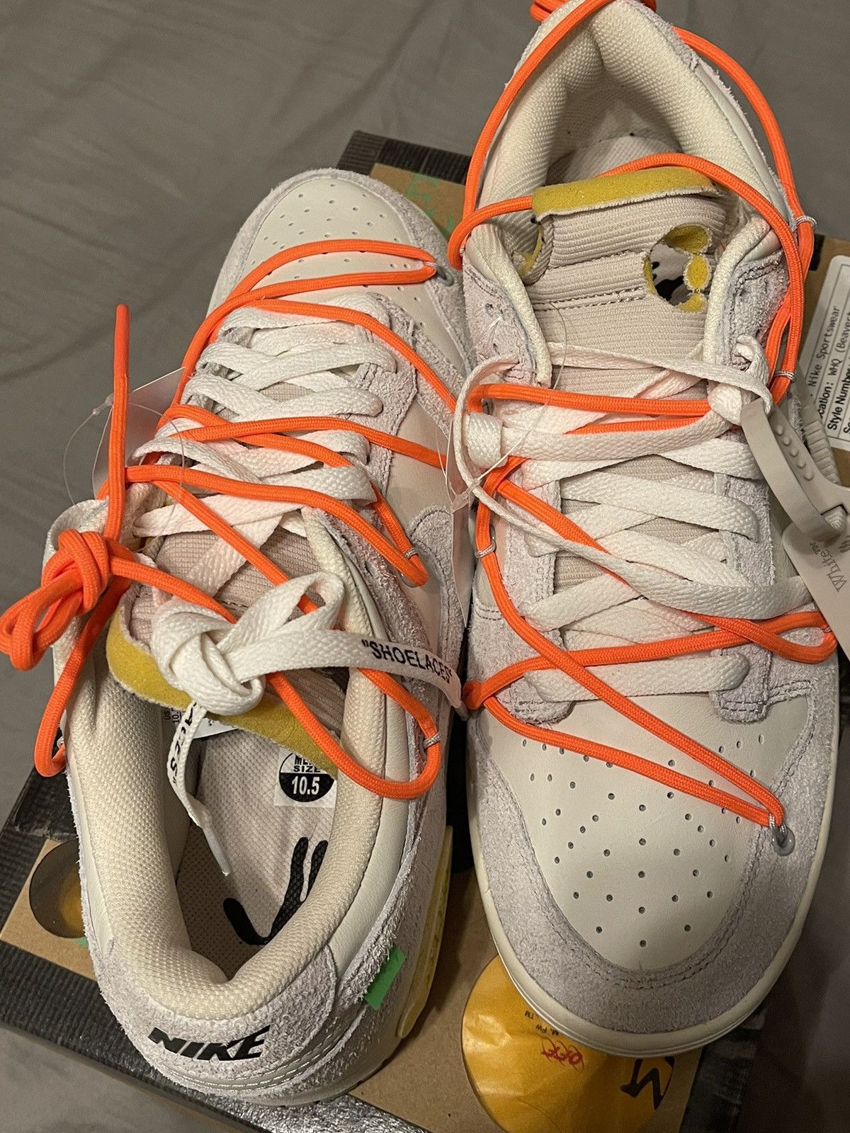 Off-White X Nike Dunks Lot 11