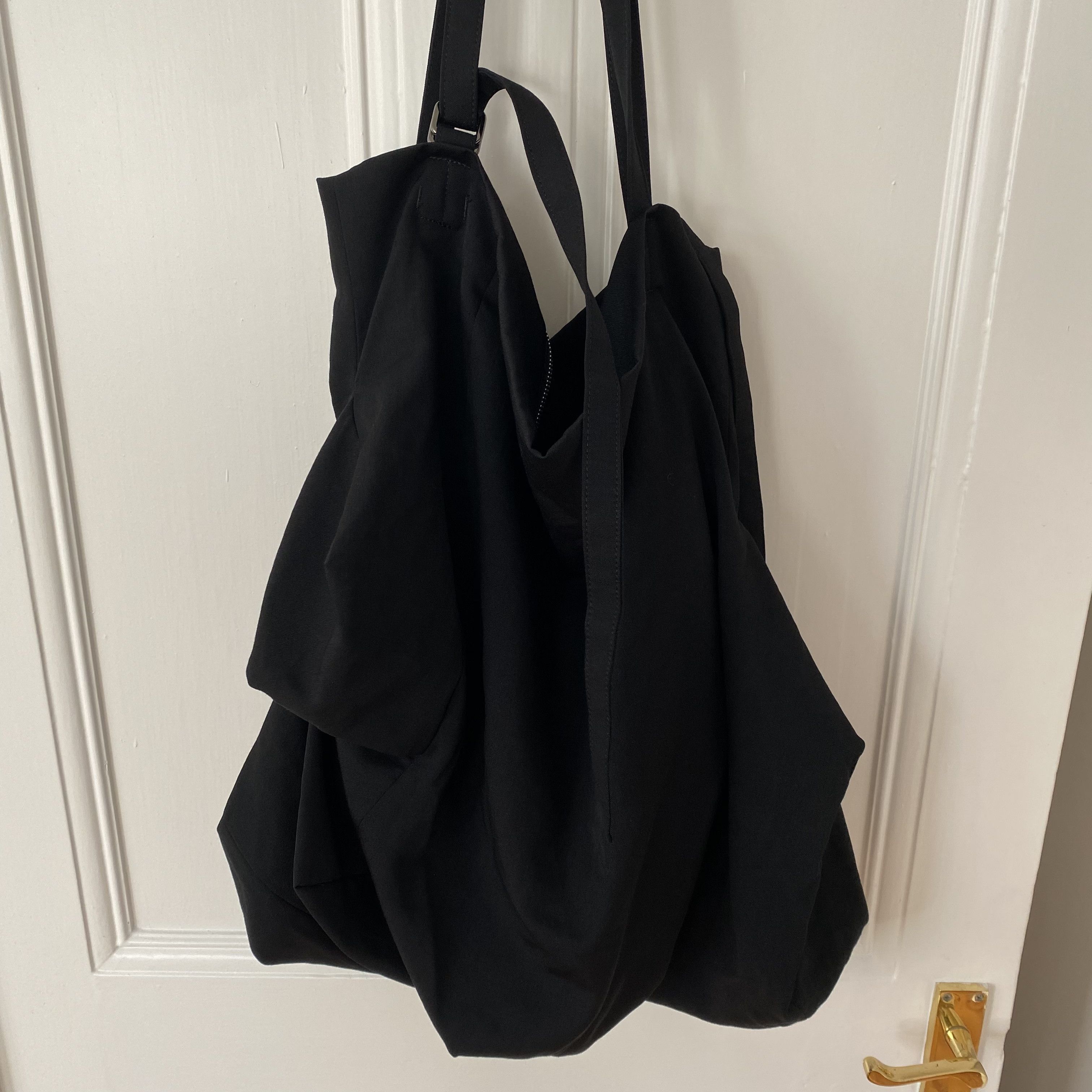 Yohji Yamamoto Discord unevenness tote | Grailed
