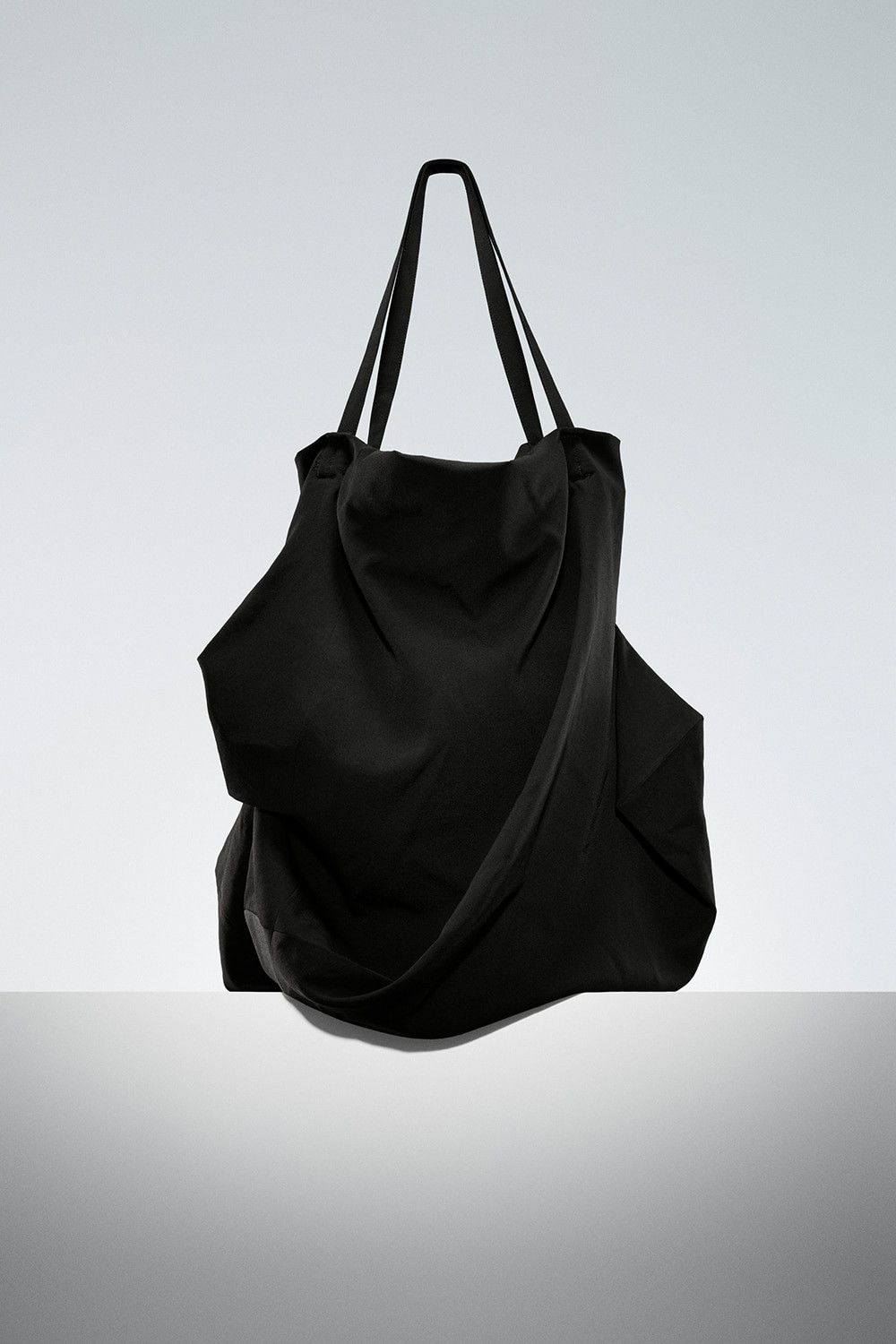 Yohji Yamamoto Discord unevenness tote | Grailed