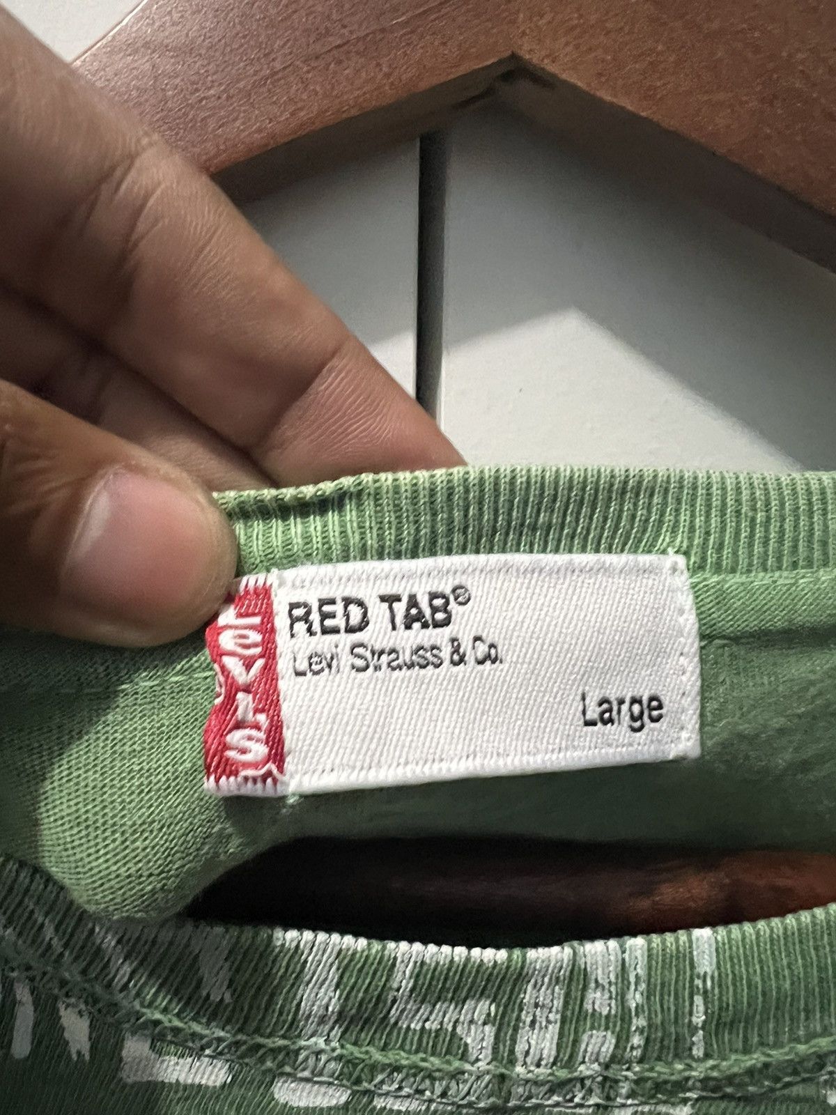 Levi's Levis Red Tab Fade Tee Size US L / EU 52-54 / 3 - 13 Thumbnail