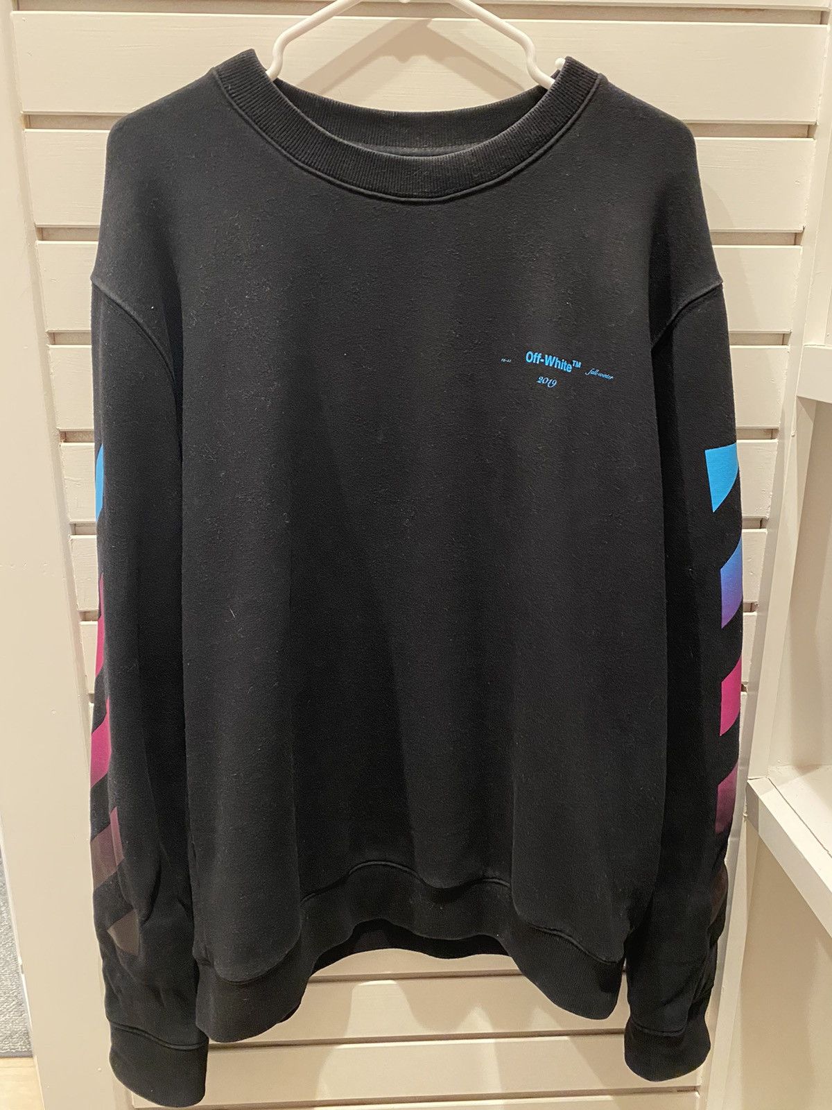 Off white sweatshirt gradient hotsell