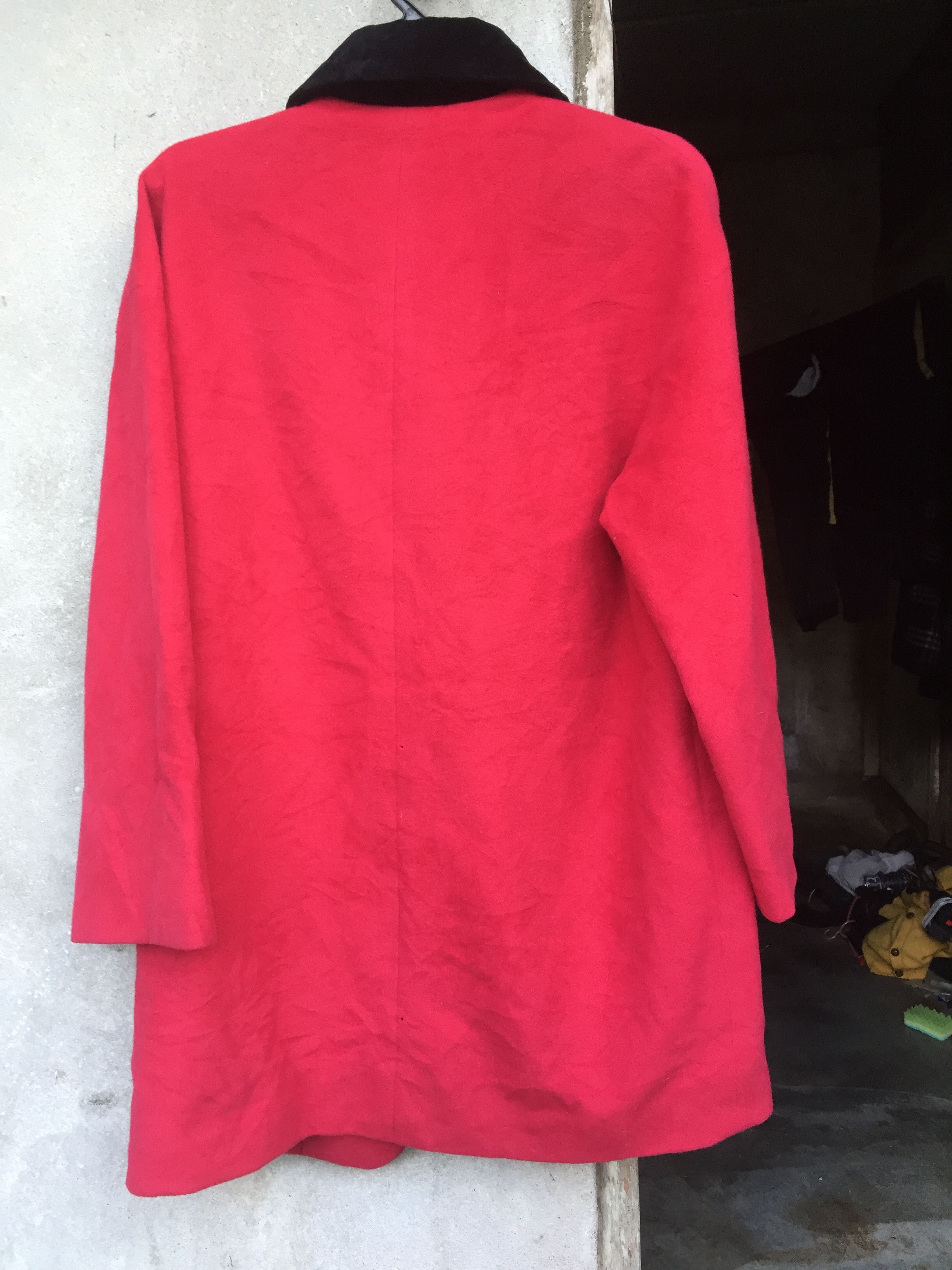 Christian Dior Monsieur Vintage 80s Christian Dior Cherry Red Wool Coat Size M / US 6-8 / IT 42-44 - 2 Thumbnail