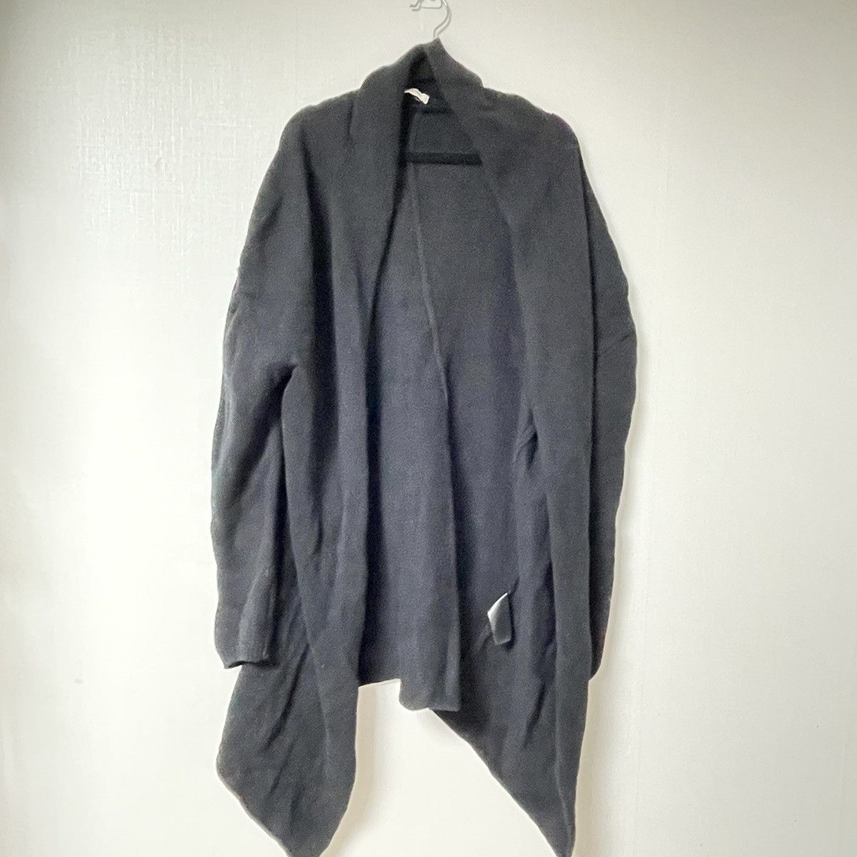 Damir Doma VERY Unique! Asymmetry Knit from Damir Doma 08aw Oversize DD Size US M / EU 48-50 / 2 - 1 Thumbnail