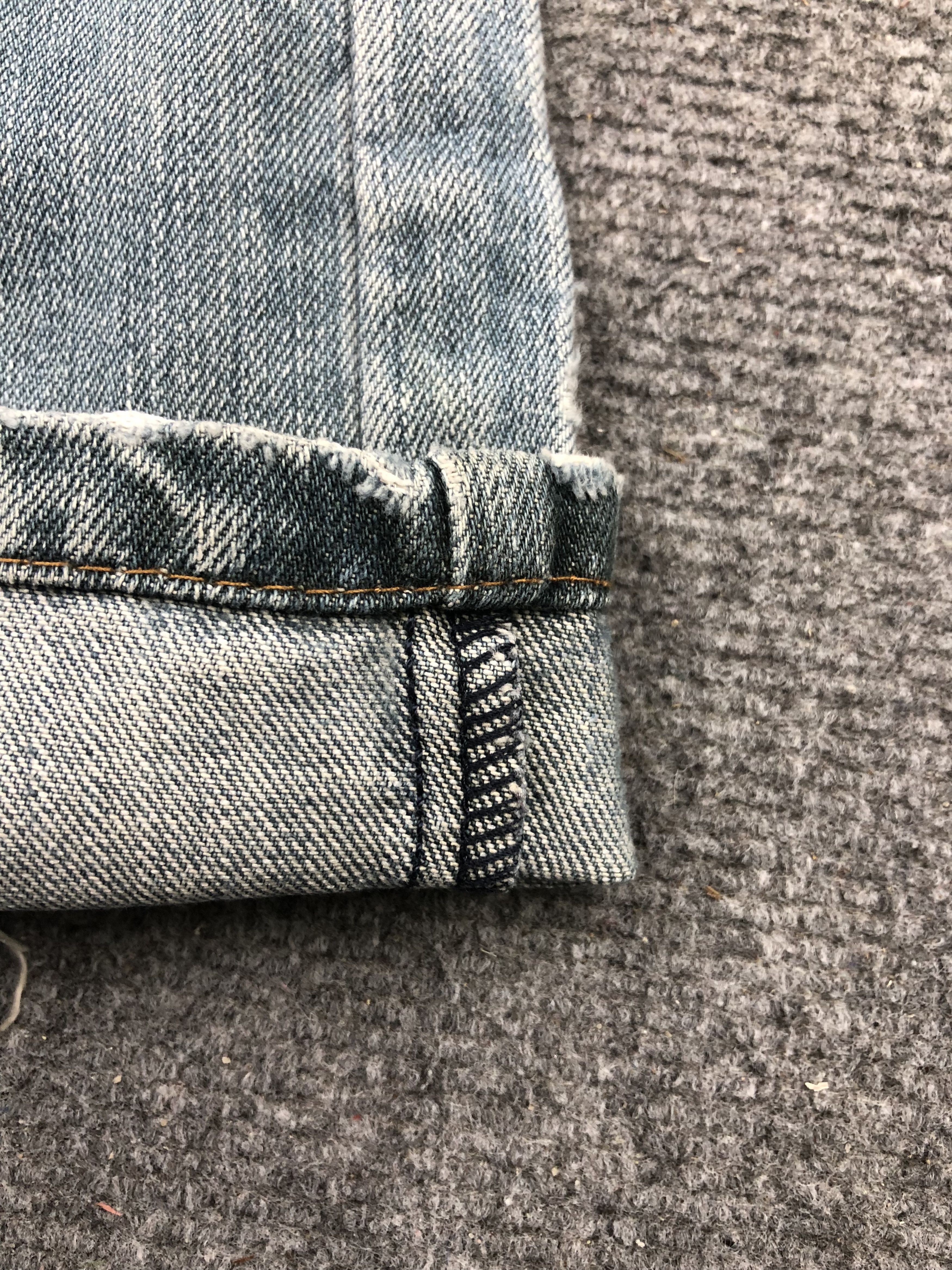 Levi's Vintage Levis 559 Light Wash Jeans DP1642 Size US 36 / EU 52 - 7 Thumbnail