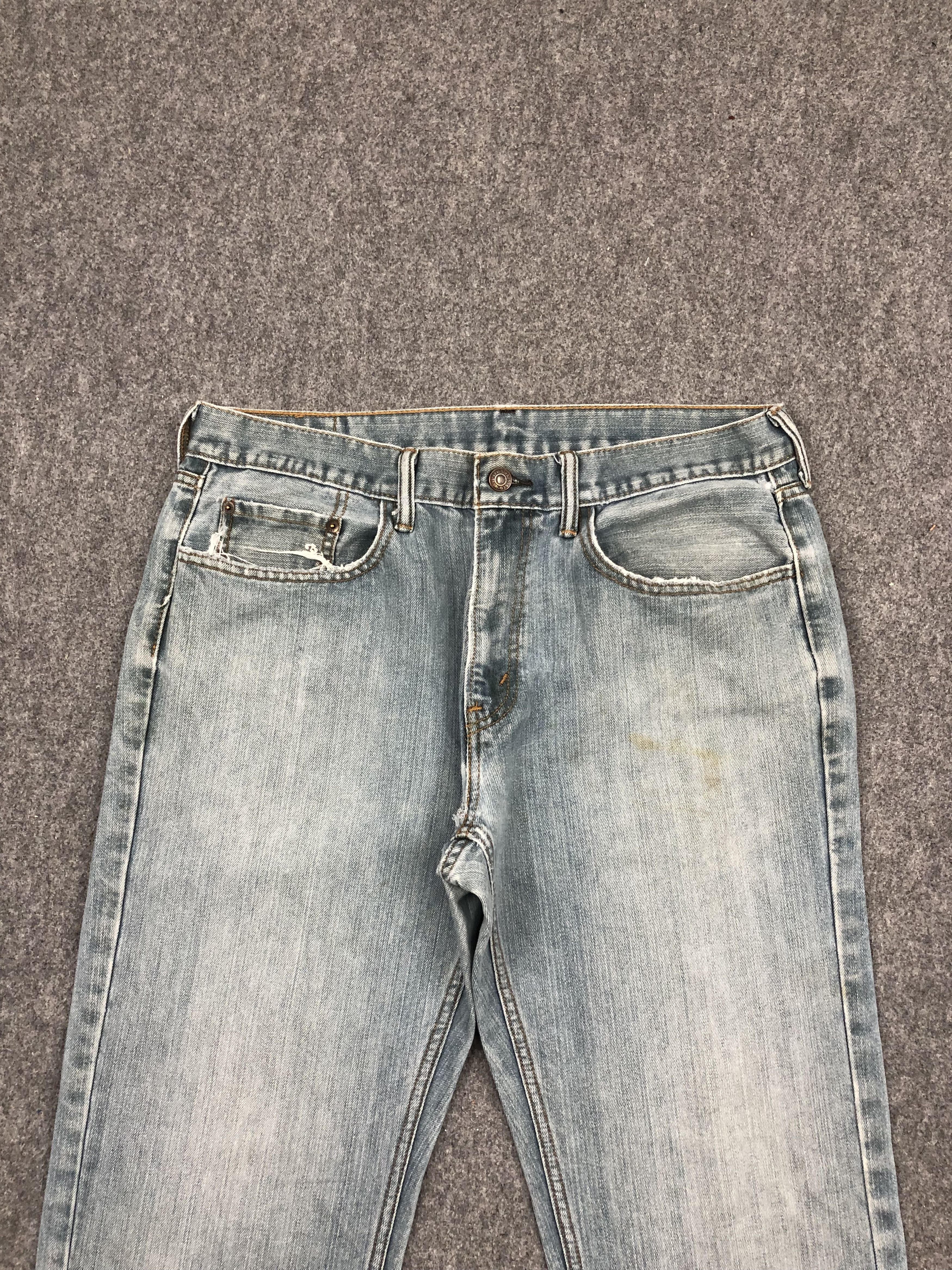 Levi's Vintage Levis 559 Light Wash Jeans DP1642 Size US 36 / EU 52 - 2 Thumbnail