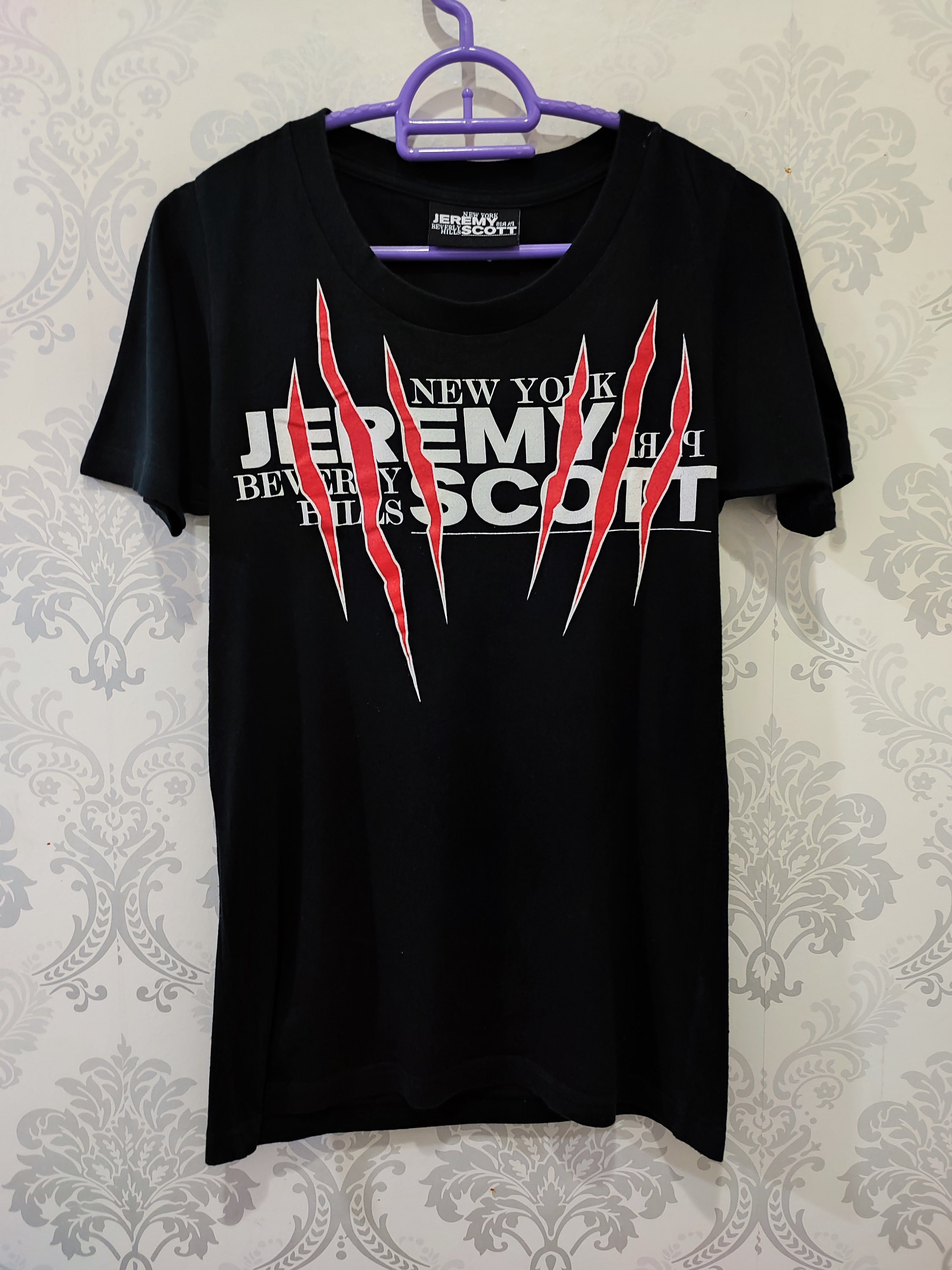 Jeremy Scott DesignerJeremy Scott Claw Scratch Distressed Tee Size US XS / EU 42 / 0 - 2 Thumbnail